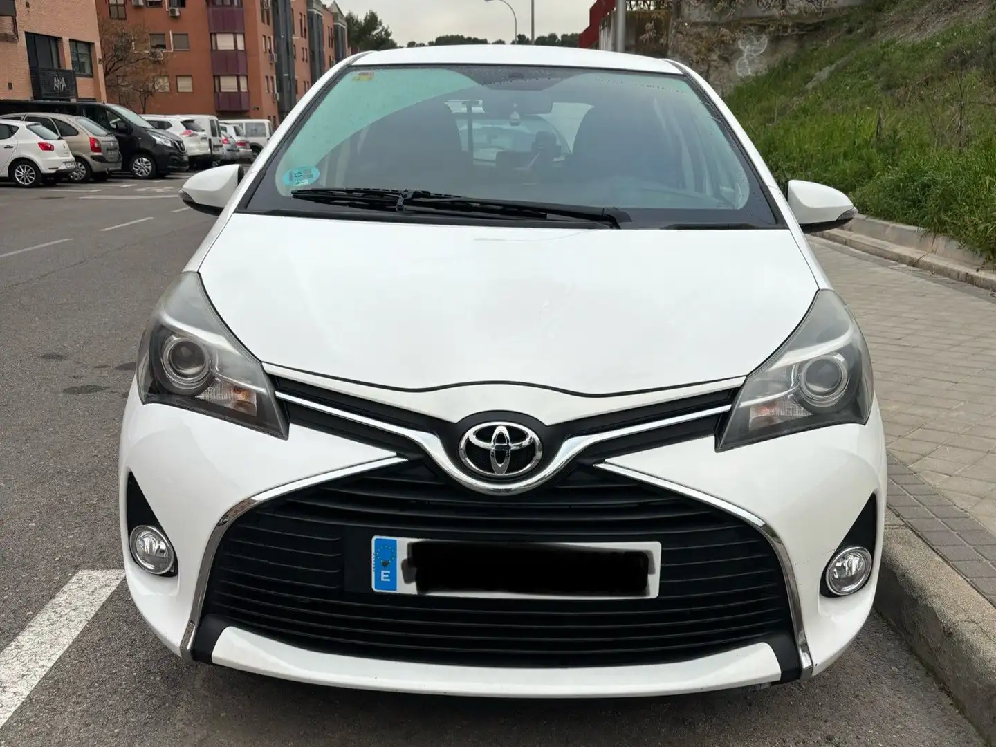 Toyota Yaris Yaris 1.3 100 Active Blanco - 1