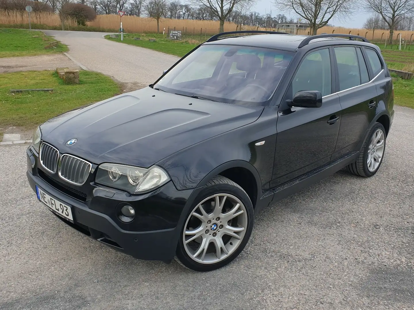 BMW X3 3.0d Aut. Noir - 1