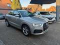 Audi Q3 2,0 TDI S-Line Navi Silber - thumbnail 2