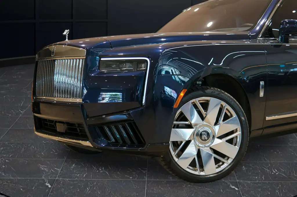 2025 Rolls-Royce Cullinan + Lux Tax — снимка 1