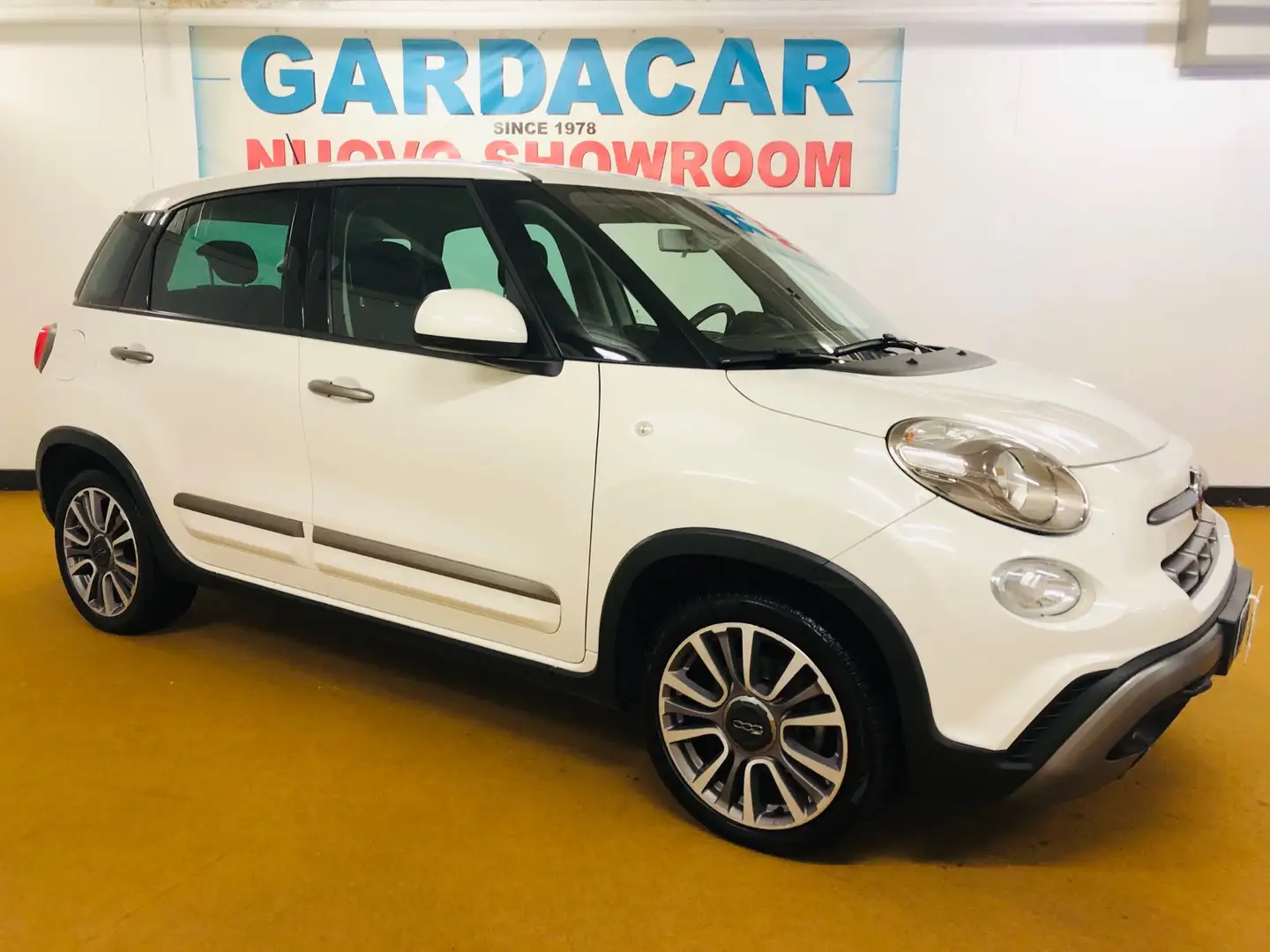 Fiat 500L Cross 1.3 mjt City 95cv dualogic Blanc - 1