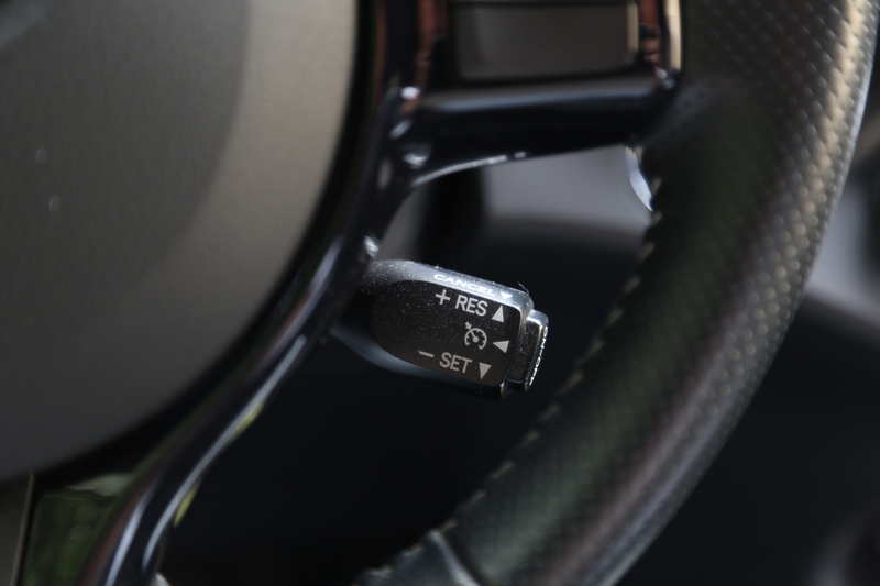Toyota Yaris 1.5 Hybrid Dynamic Bi-Tone Navi Camera — photo 10