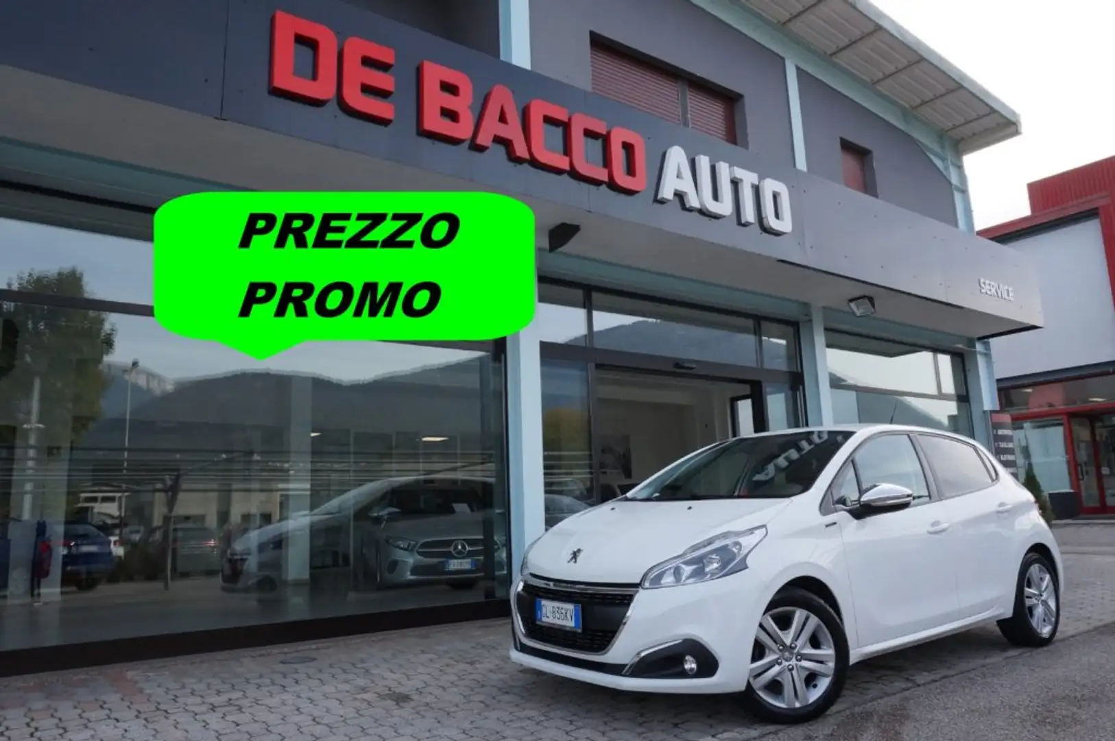 Peugeot 208 PureTech 82 Stop&Start Signature - PROMO - (OK NEO Bianco - 1