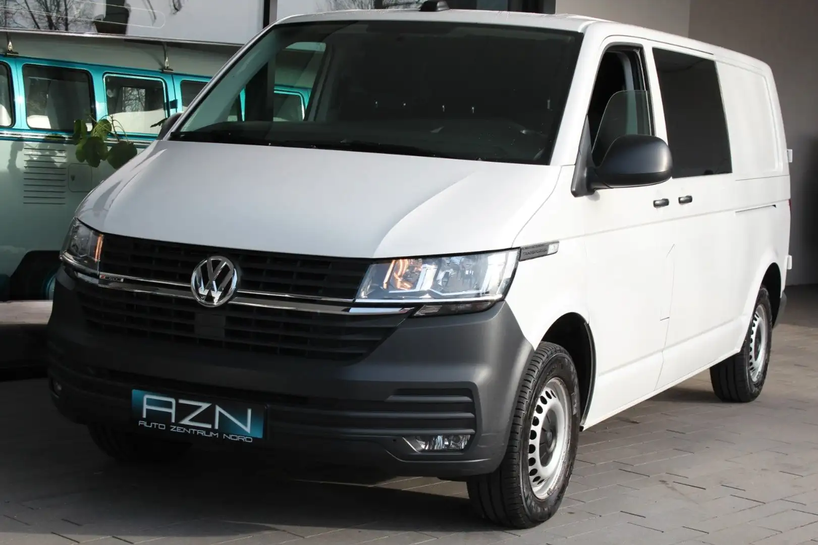 Volkswagen T6.1 Mixto Doppelkabine lang 4MOTION 6-Sitze Blanc - 2