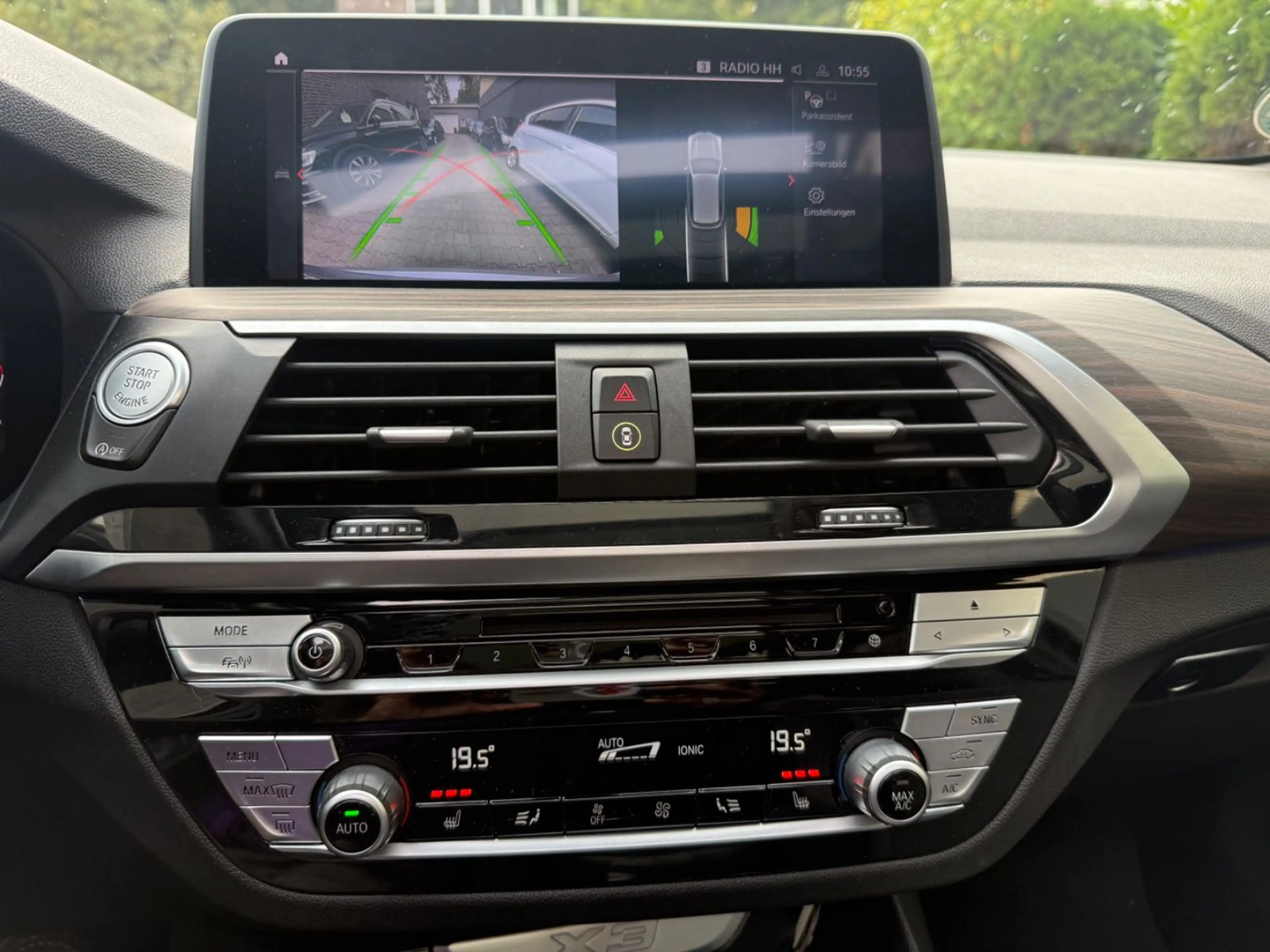 BMW X3 xDrive 20 d Mod:2020 M-Lenkrad Pano Kamera — photo 8
