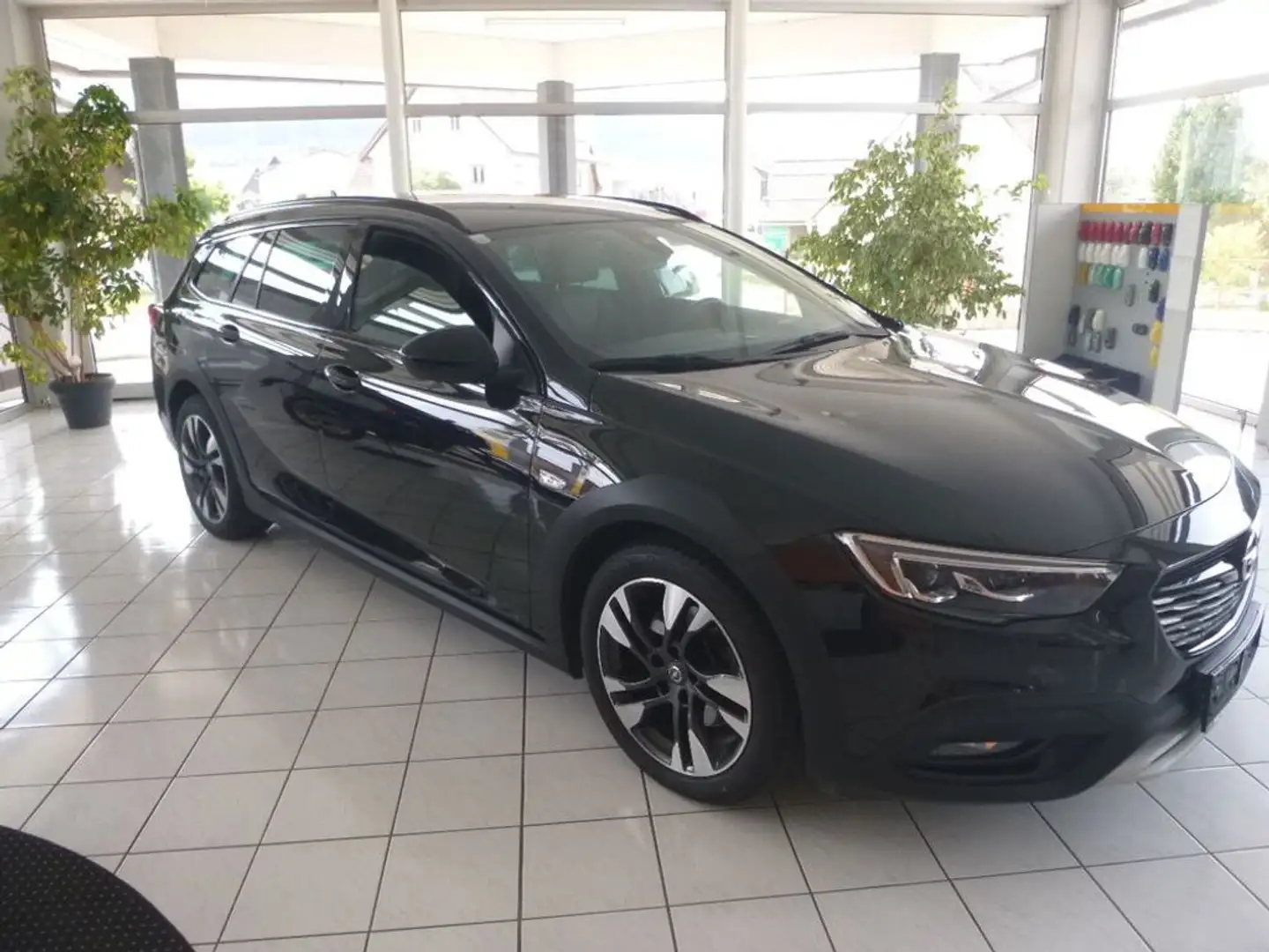 Opel Insignia Country Tourer 2,0 CDTI Blueinjection 4x4 Negro - 1