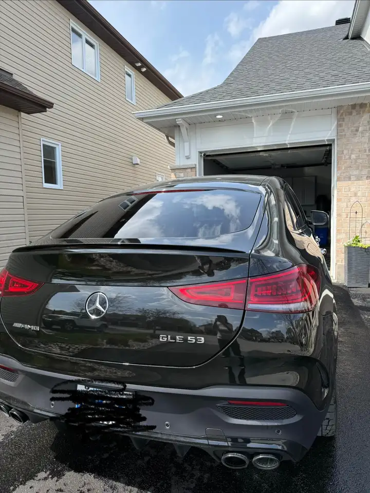 Mercedes-Benz GLE снимка Mercedes-Benz GLE