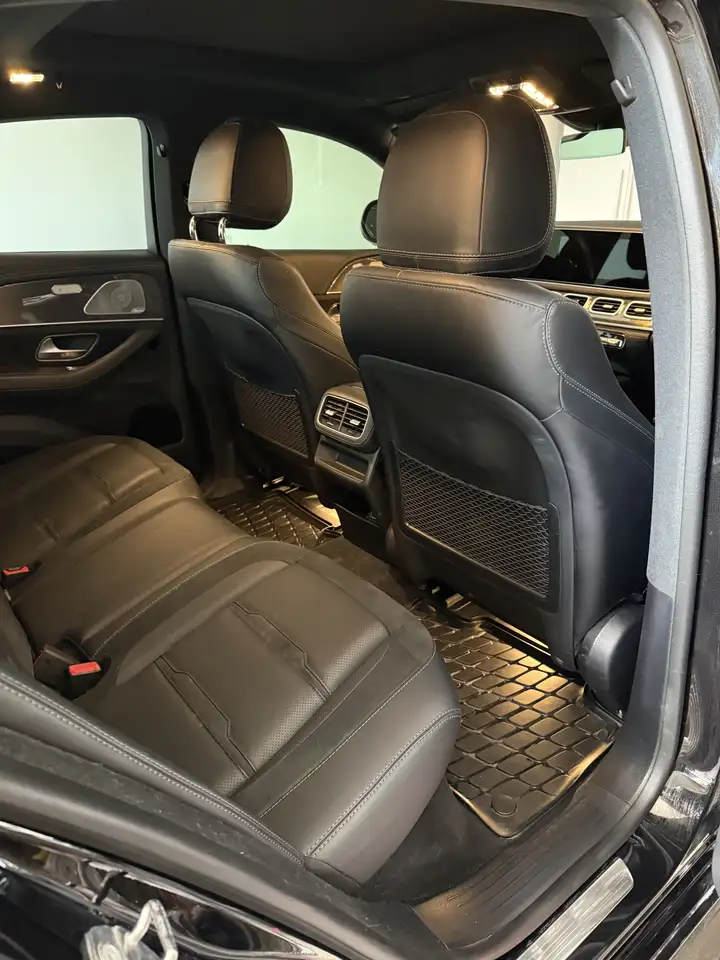 Mercedes-Benz GLE снимка Mercedes-Benz GLE