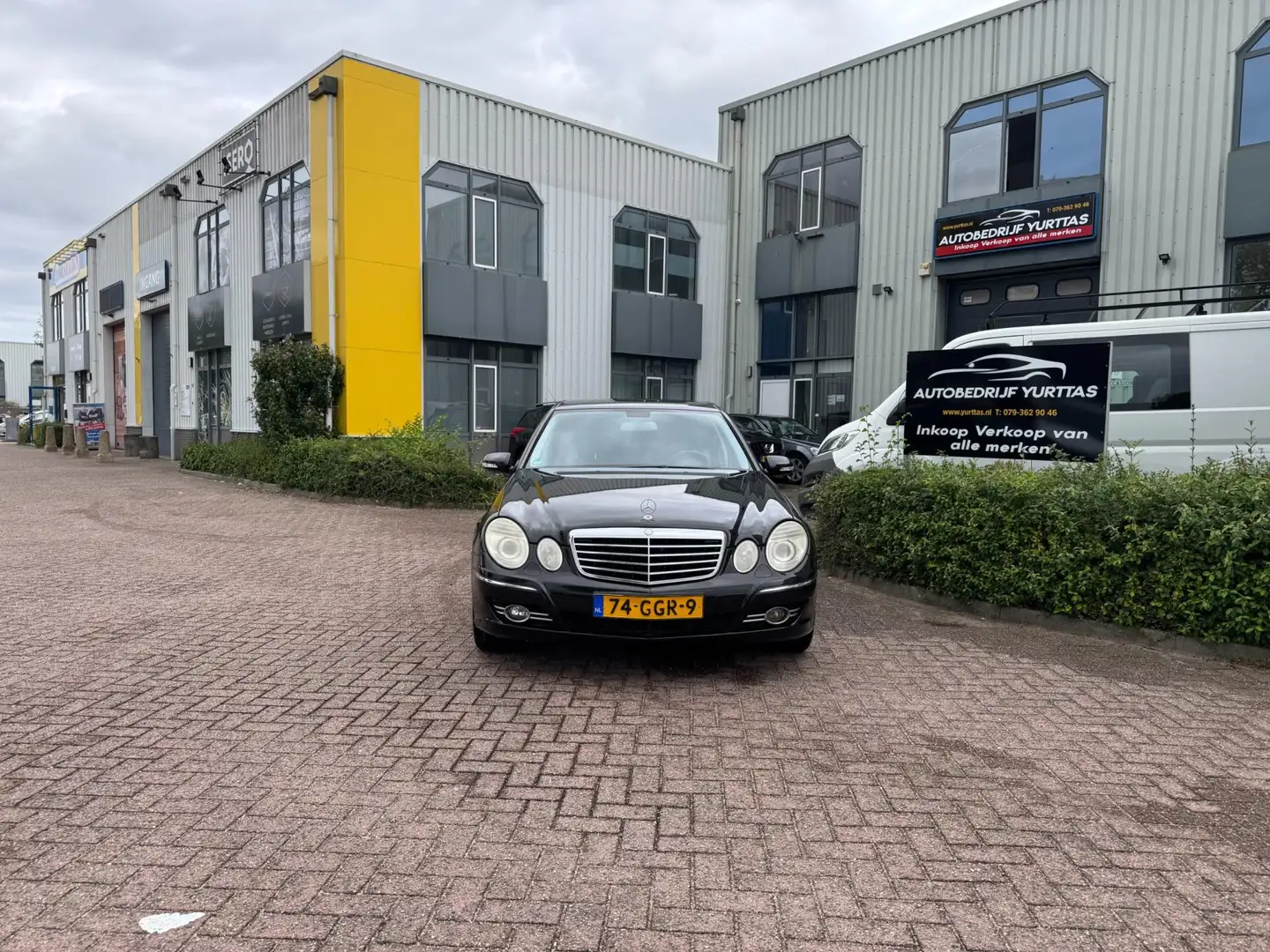 Mercedes-Benz E 280 CDI Avantgarde Noir - 2