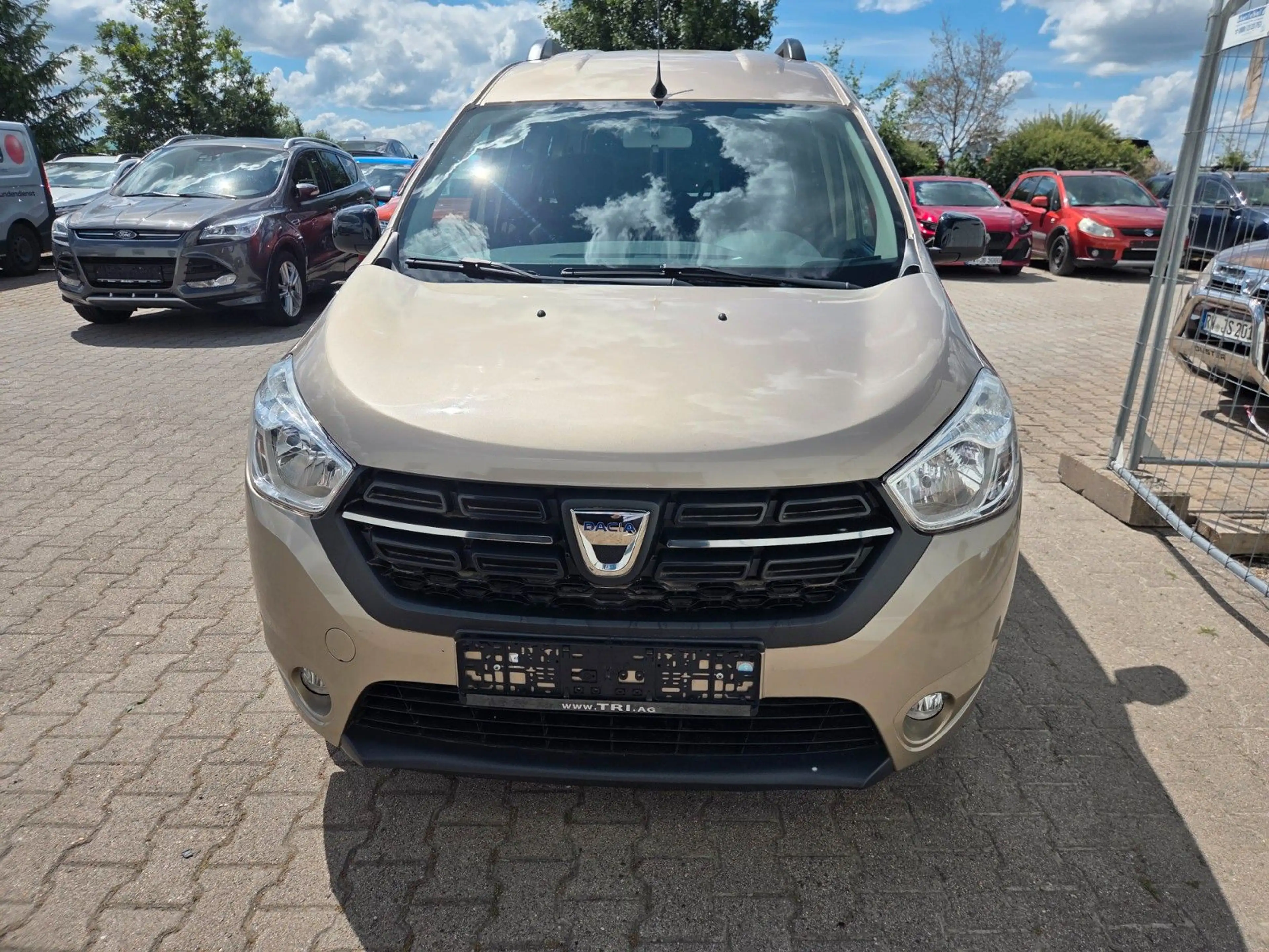 Dacia Dokker TCe 130 Comfort GPF Navi AHK Sitzheizung — photo 2