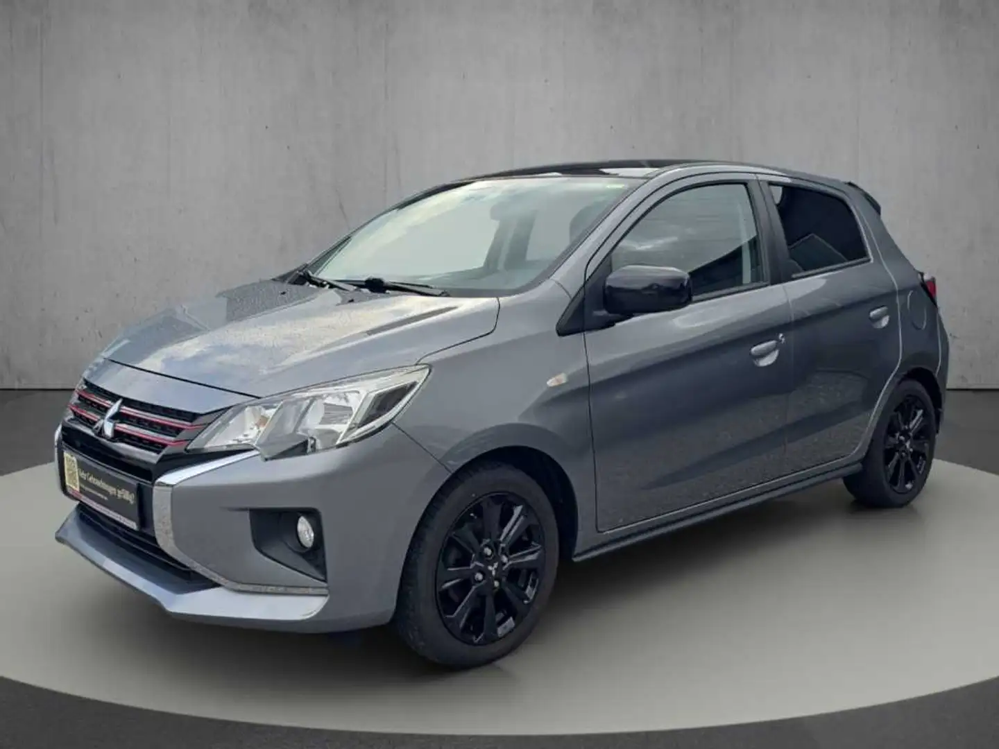 Mitsubishi Space Star Spirit+ mit Black-Paket Sommer-/Winterreifen Grau - 2