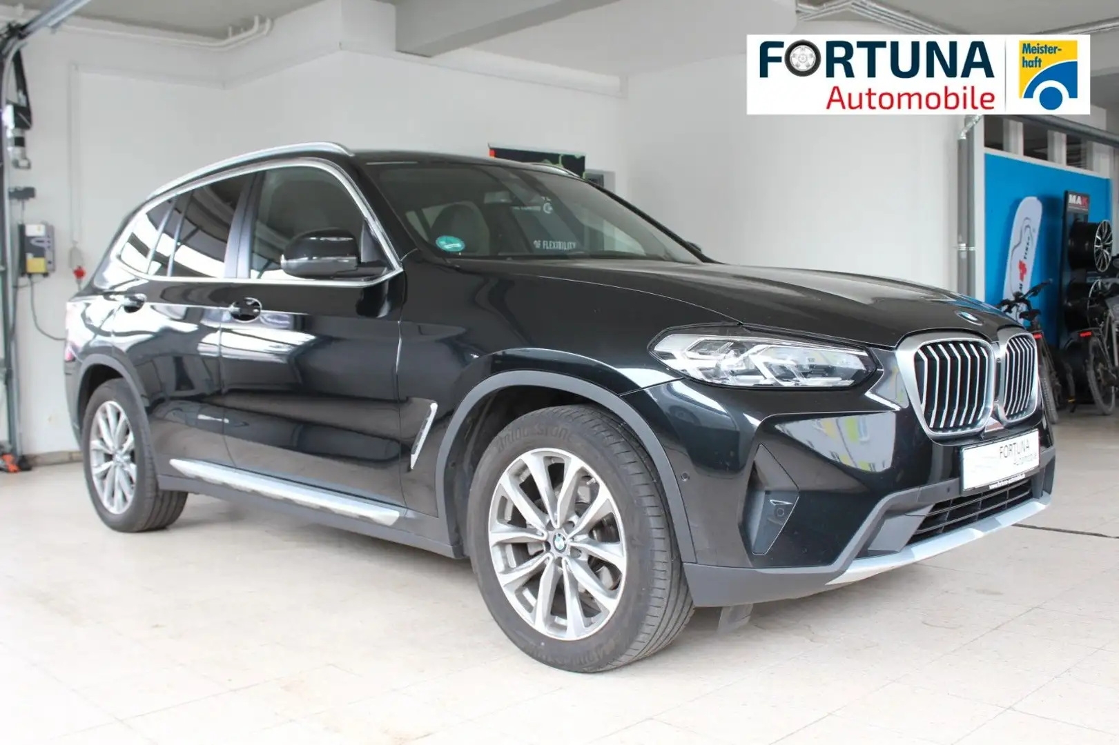 BMW X3 xDrive 20d Live Cockpit LED AHK Sports. 19" Schwarz - 1