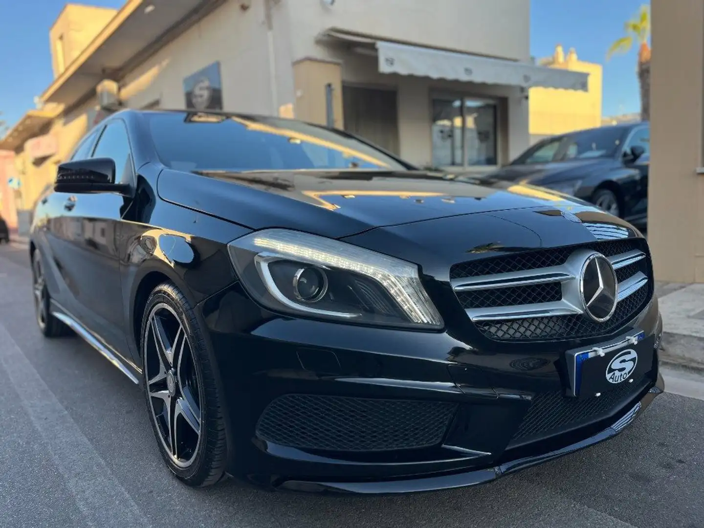 Mercedes-Benz A 180 CDI Automatic Premium AMG Marrone - 2