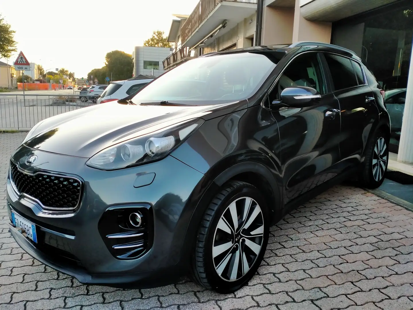 Kia Sportage 1.7CRDI E6 STYLE PACK TETTO PAN. APRIBILE LEGA 19 Grigio - 1