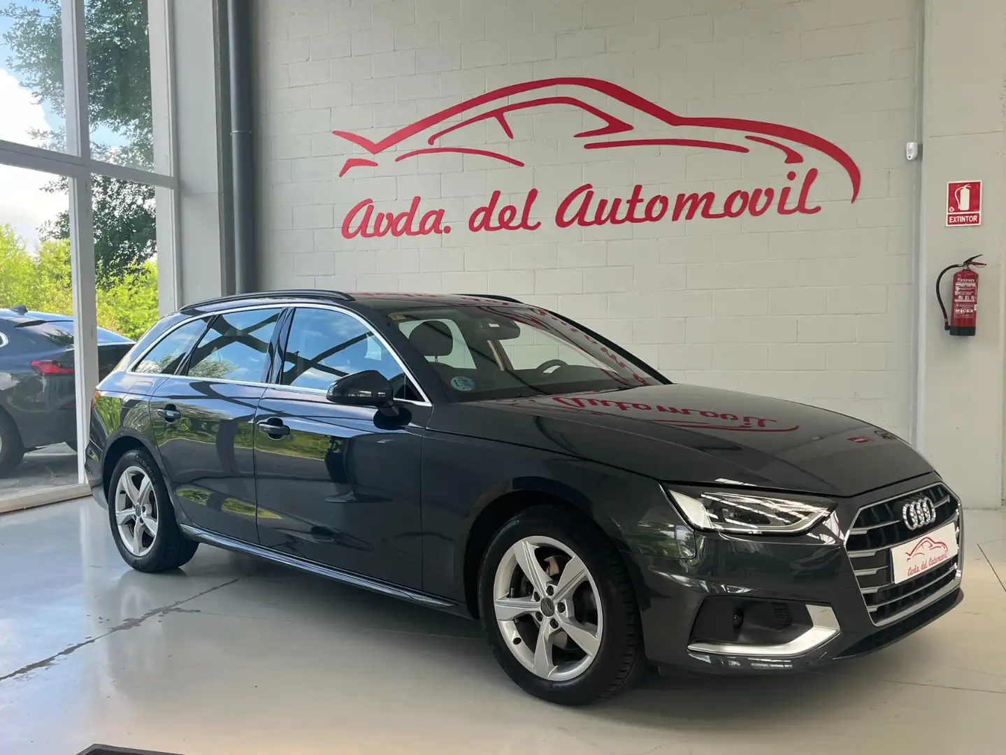 Audi A4 35 TDI Advanced S tronic 120kW Gris - 1