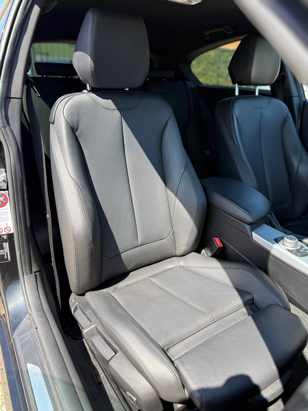 BMW 114 1-serie 114i Business+ Clima | Leer | Navi | LM | — photo 8