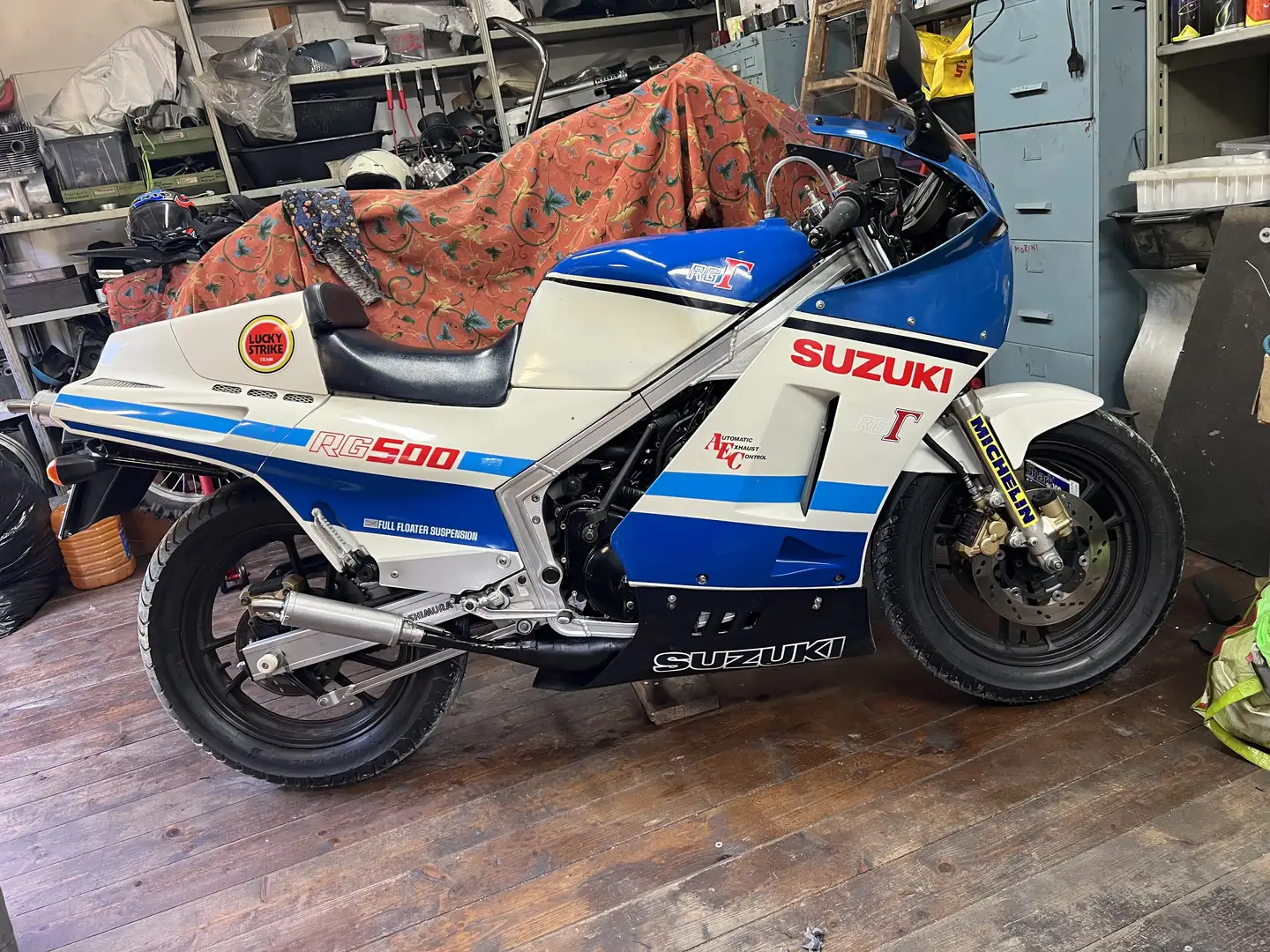 Suzuki RG 500 gamma - 1