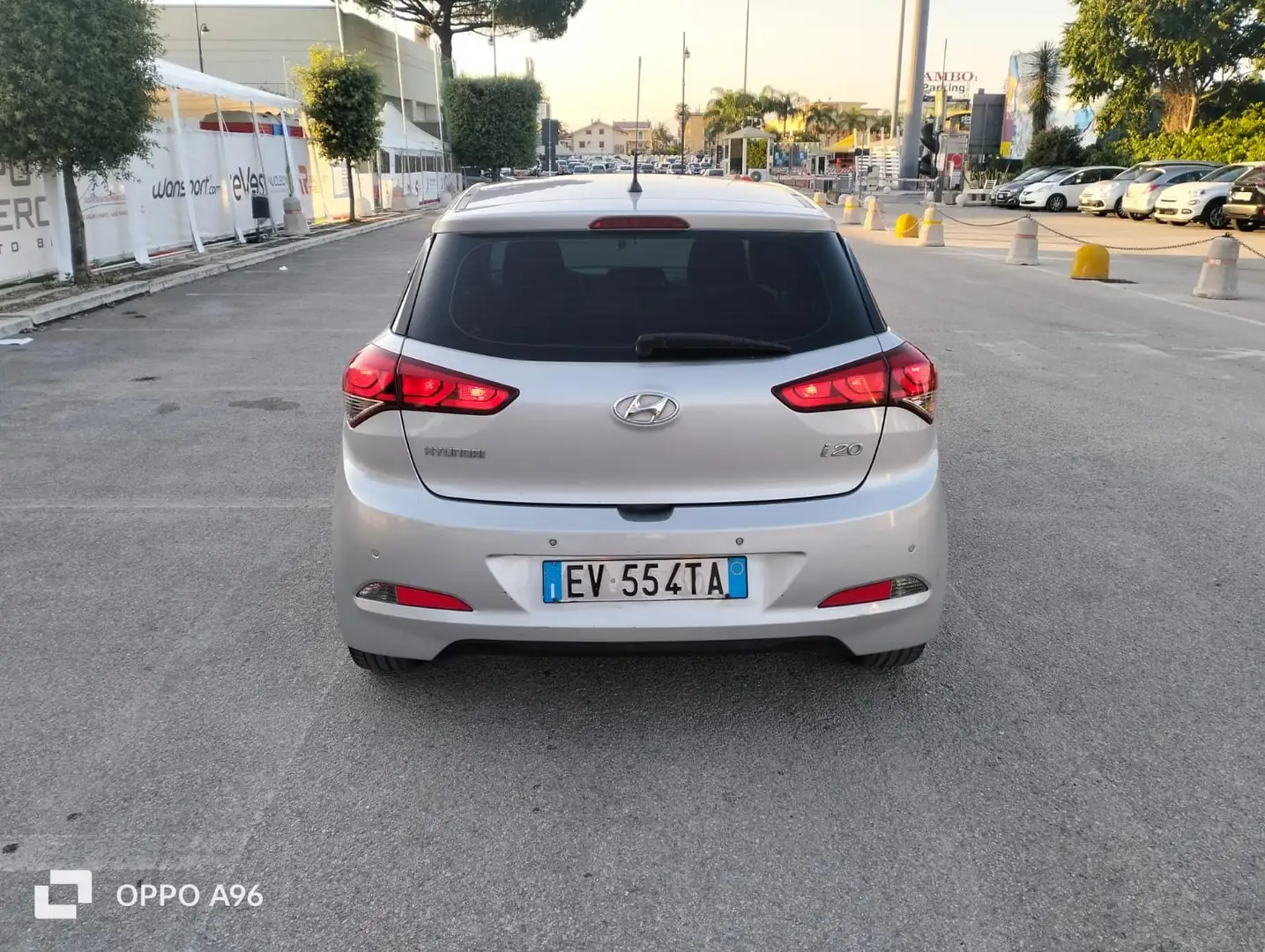 Hyundai i20 5p 1.1 crdi Comfort 75cv Full optional - 2