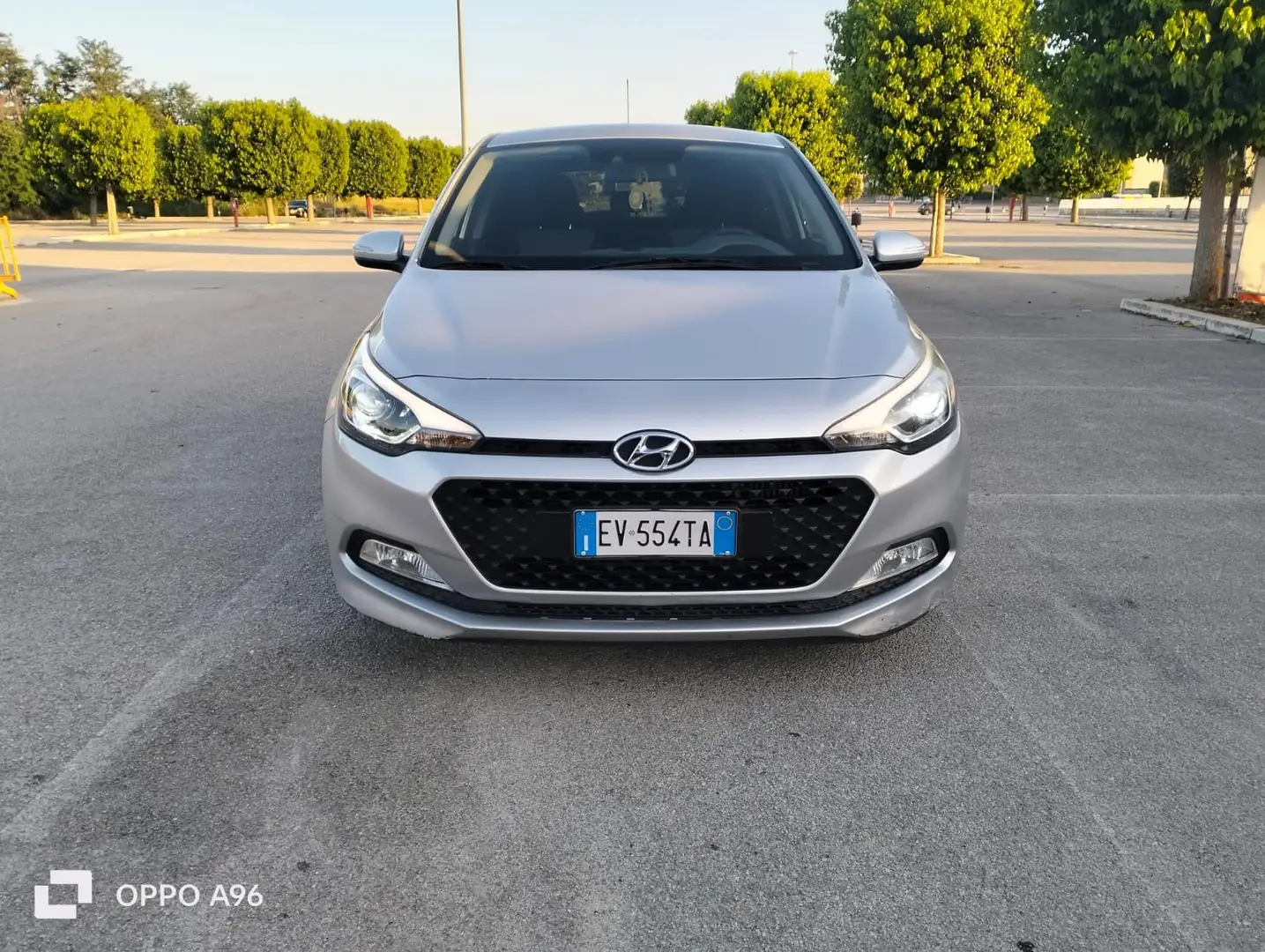 Hyundai i20 5p 1.1 crdi Comfort 75cv Full optional - 1