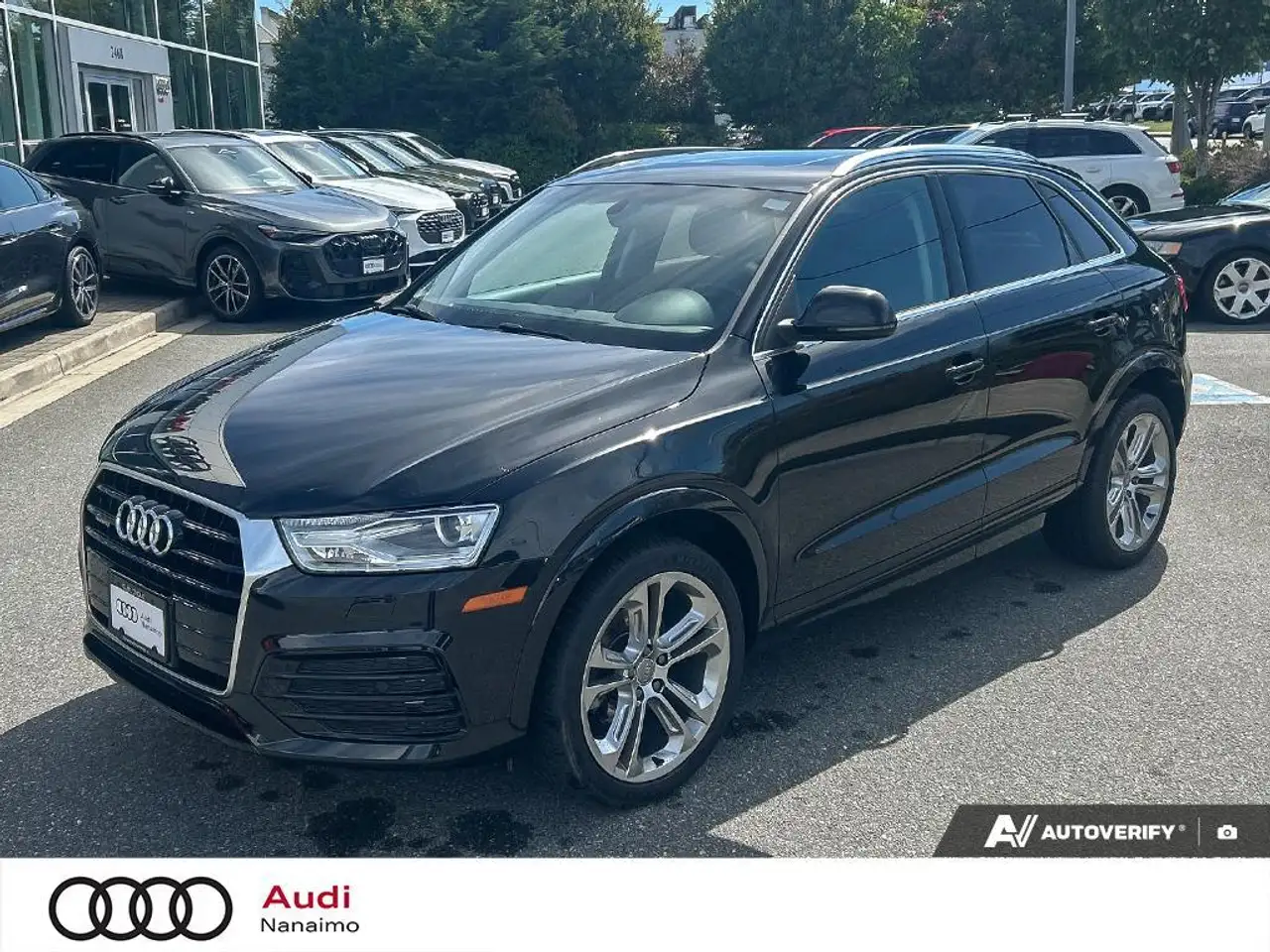 Audi Q3 photo Audi Q3