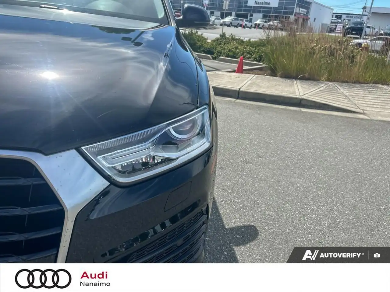 Audi Q3 photo Audi Q3