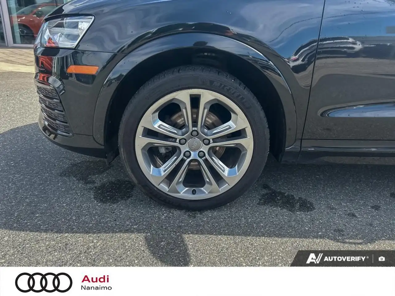Audi Q3 photo Audi Q3
