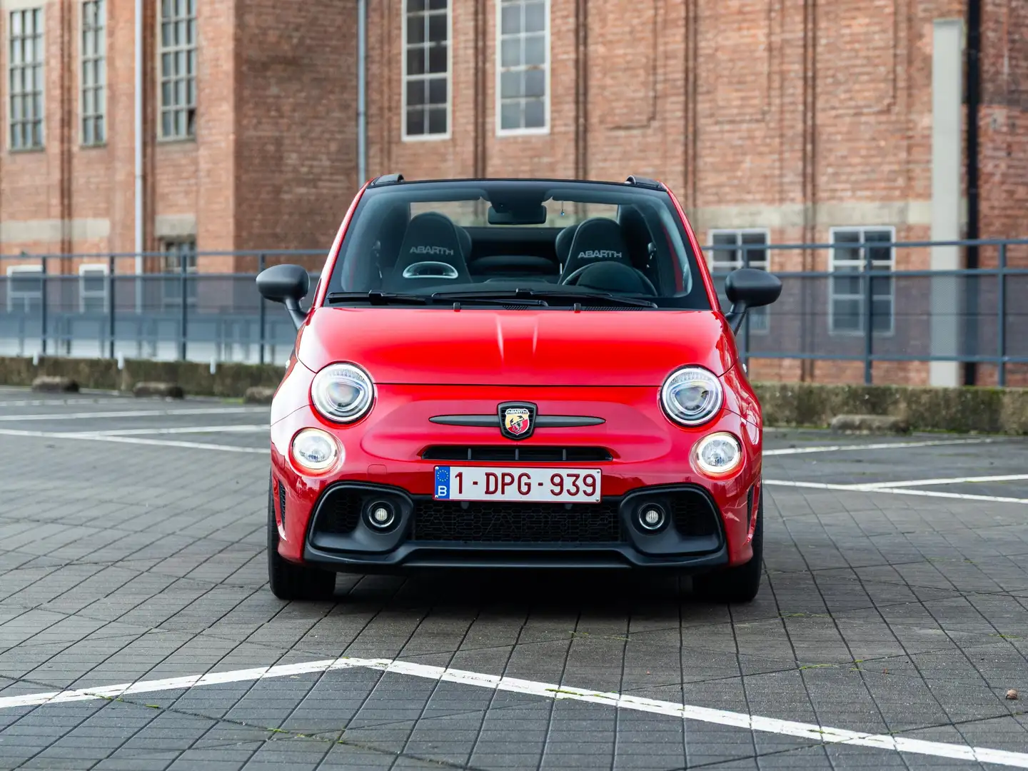 Abarth 500 Cabrio Rood - 1