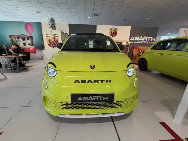 Abarth 500 Cabrio 500E 113kW