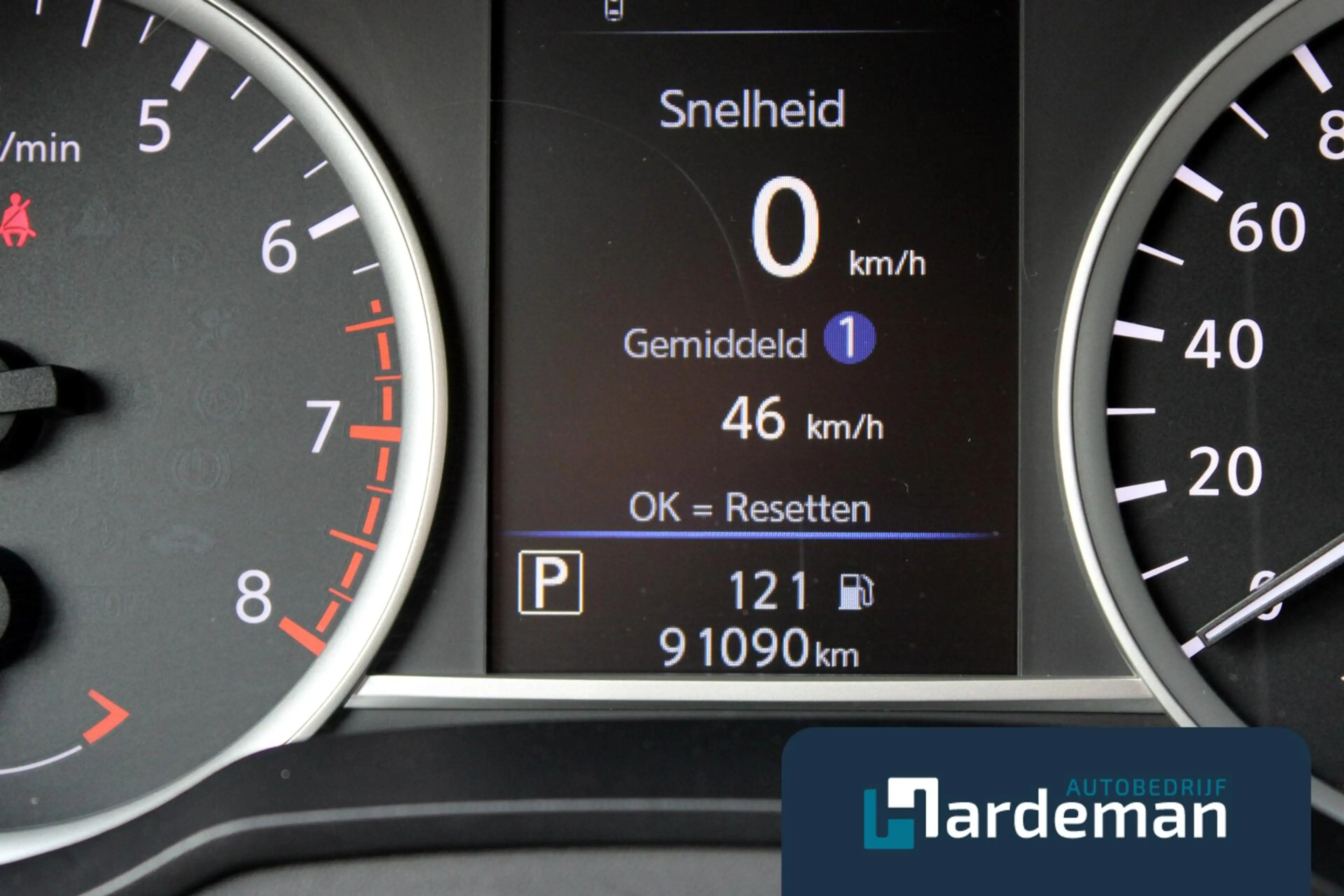 Nissan Micra 1.0 IG-T N-Sport Carplay — photo 3