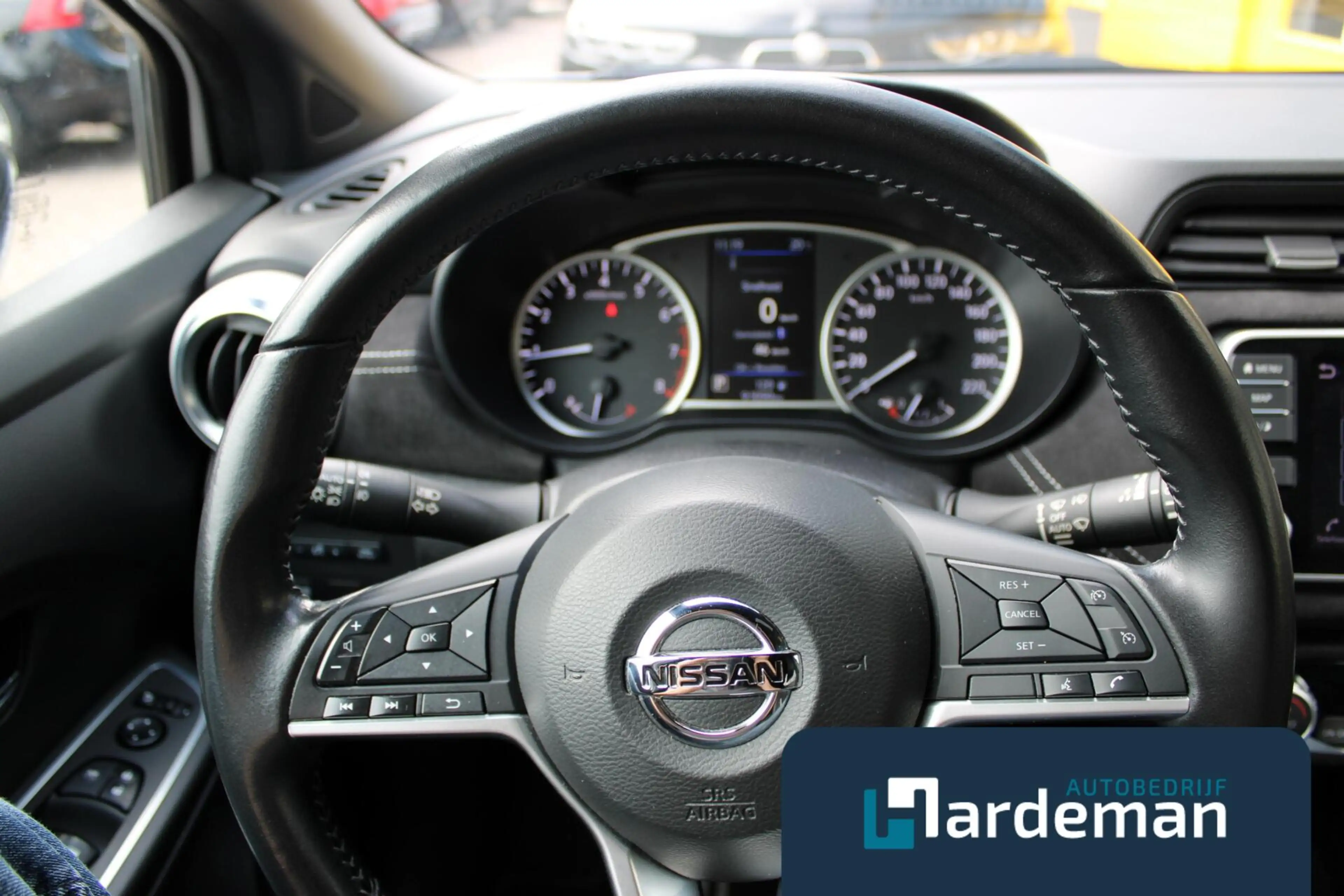 Nissan Micra 1.0 IG-T N-Sport Carplay — photo 15