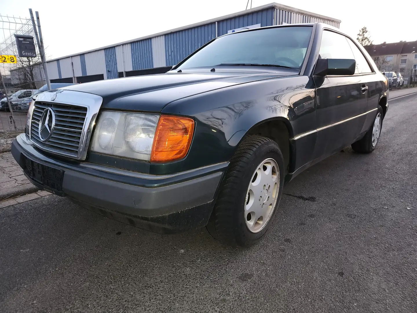 Mercedes-Benz CE 300 W124C Automatik Klima Oldtimer - springt nicht an Verde - 1