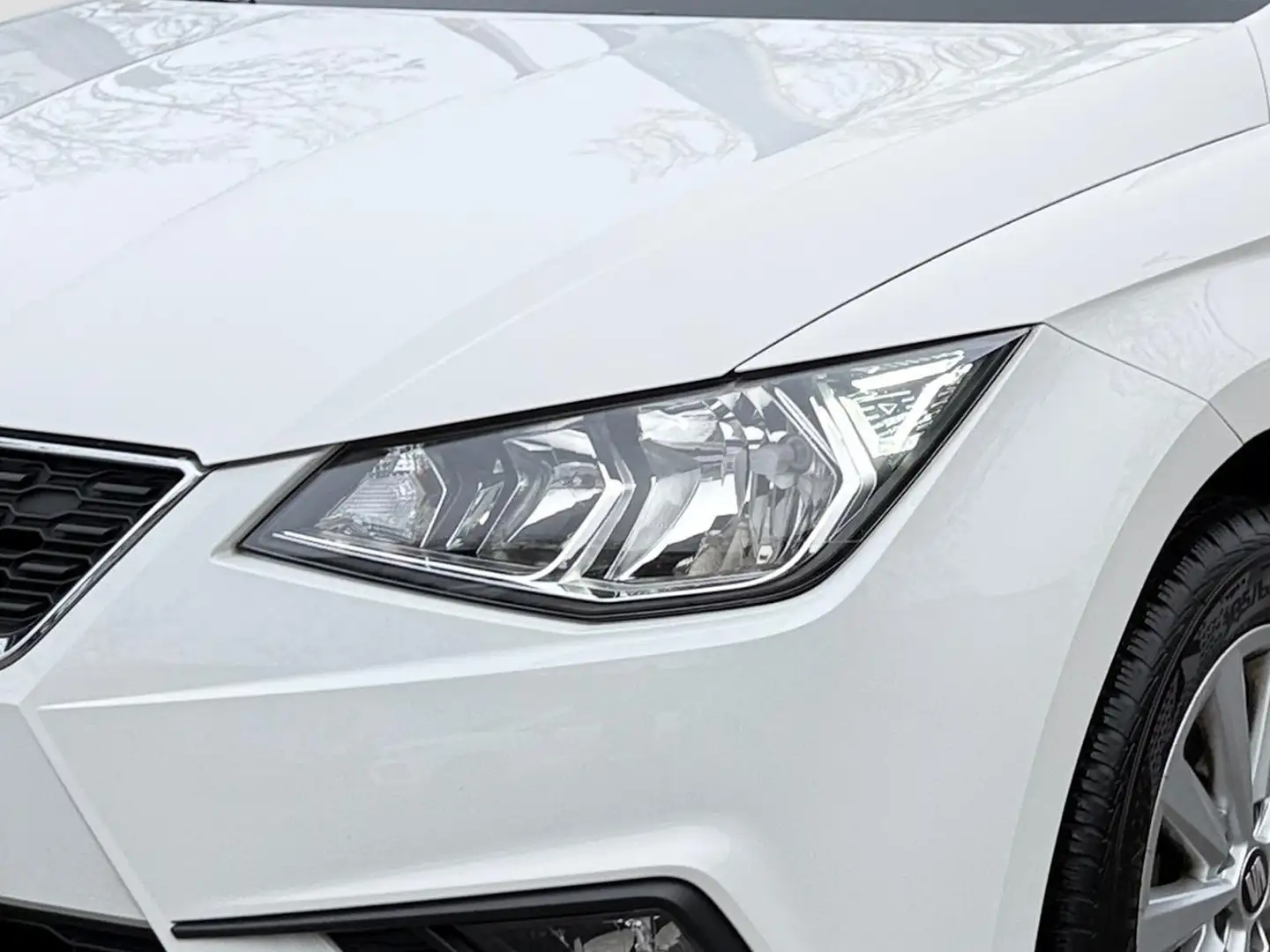 SEAT Ibiza 1.0 Style NAVI PDC Climatronic Panorama Weiß - 2