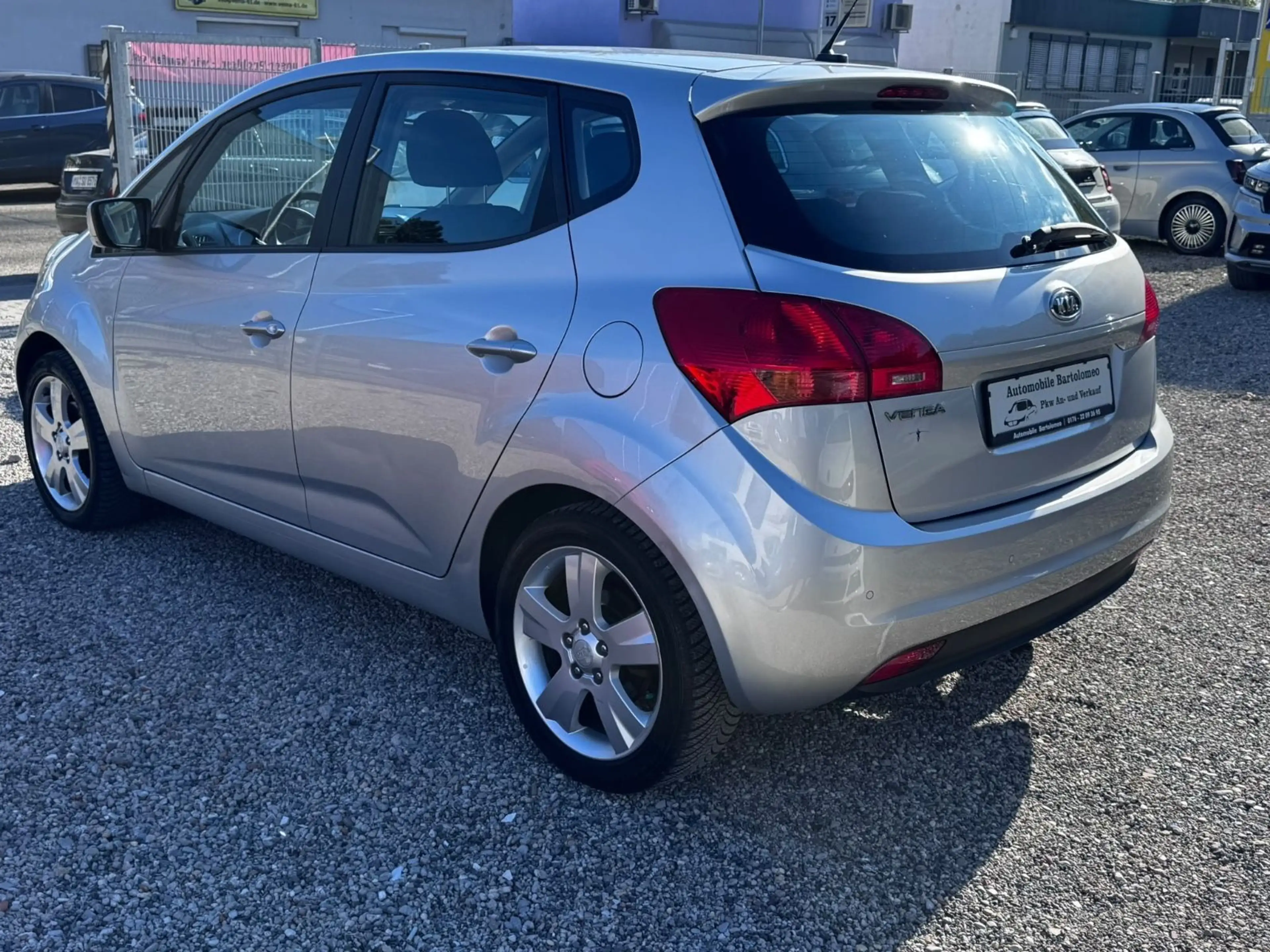 Kia Venga Spirit*AHK*Klima*Sitzhei.*Parksensor* — photo 7