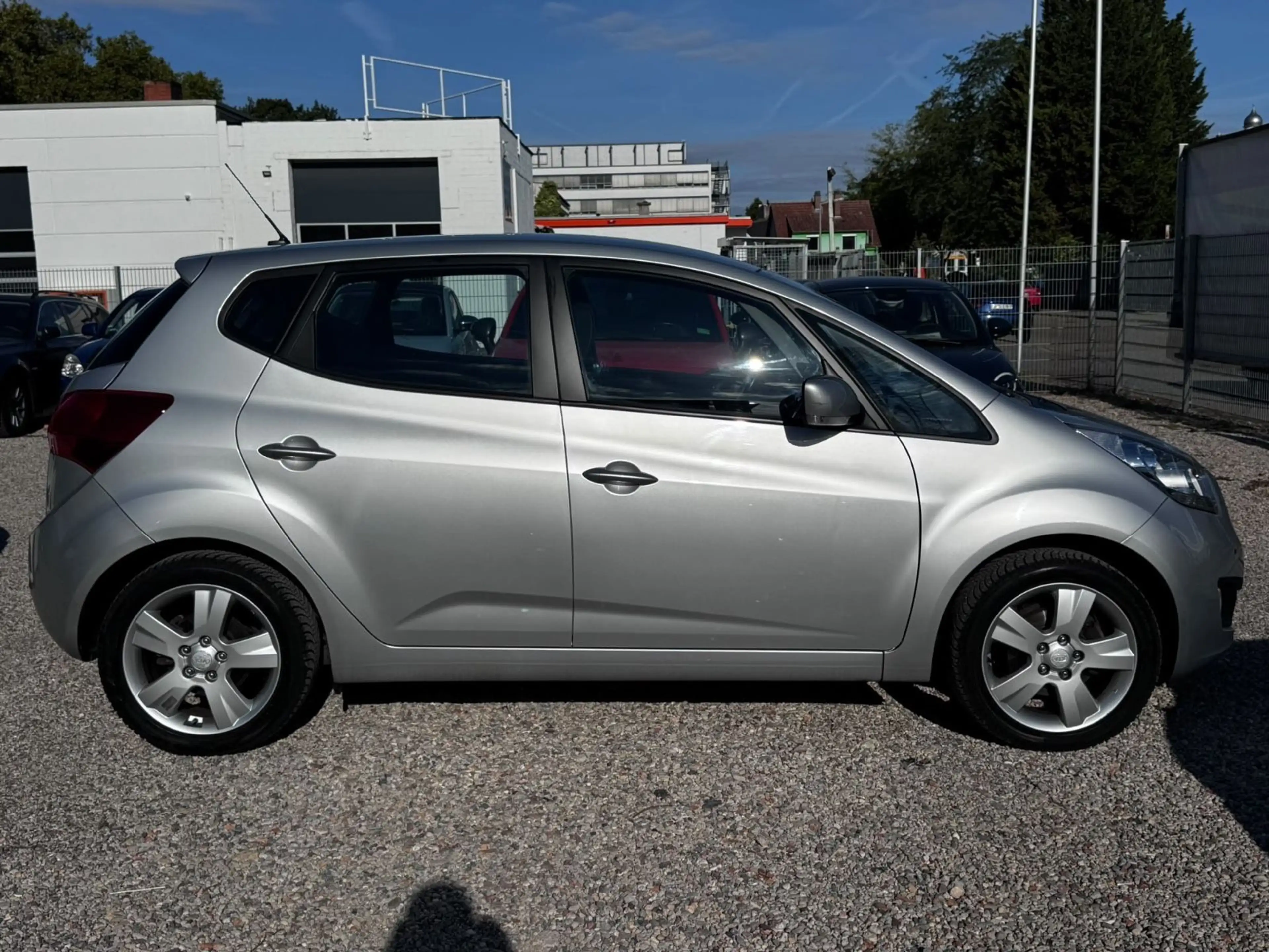 Kia Venga Spirit*AHK*Klima*Sitzhei.*Parksensor* — photo 5