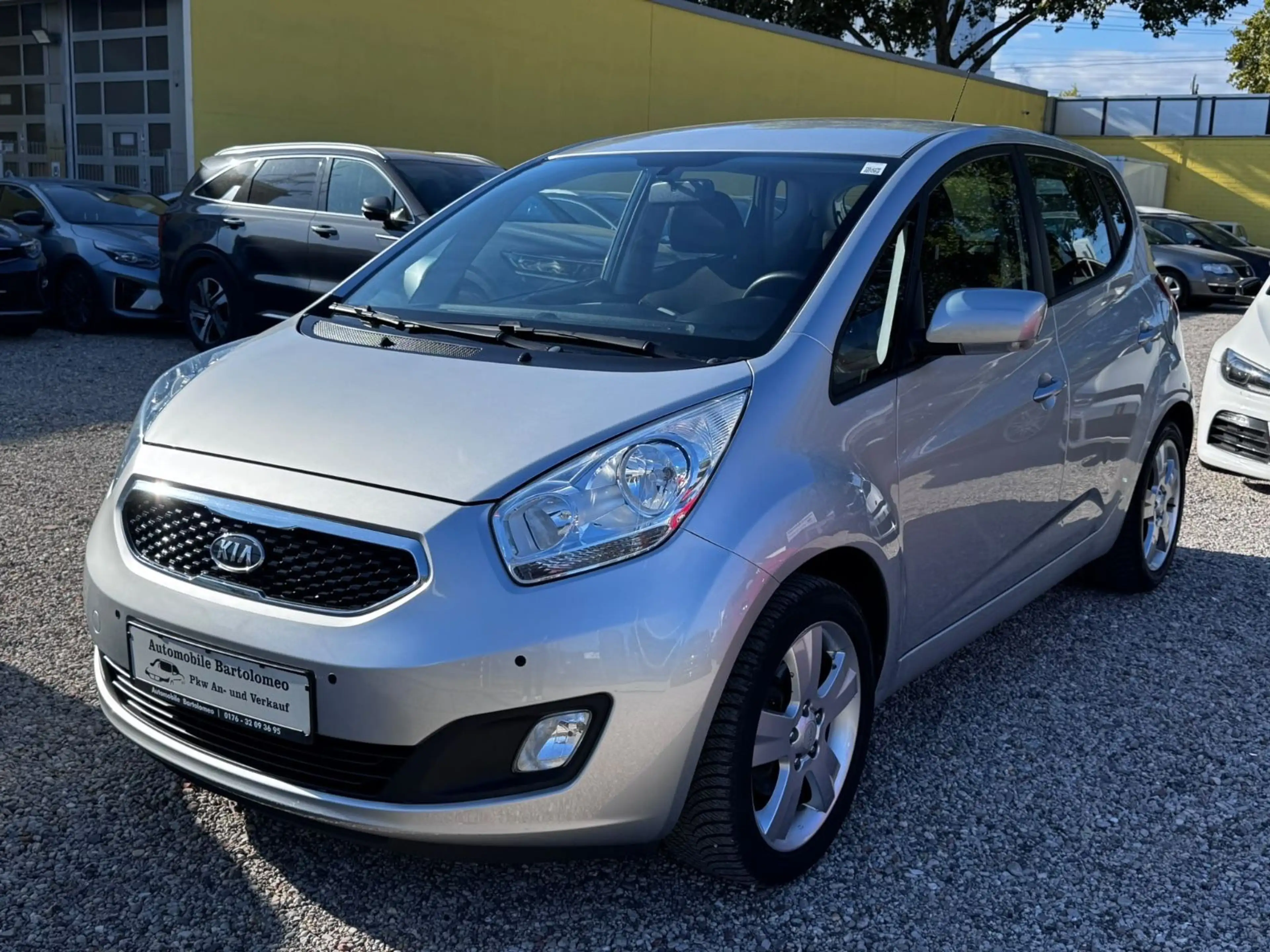 Kia Venga Spirit*AHK*Klima*Sitzhei.*Parksensor* — photo 2