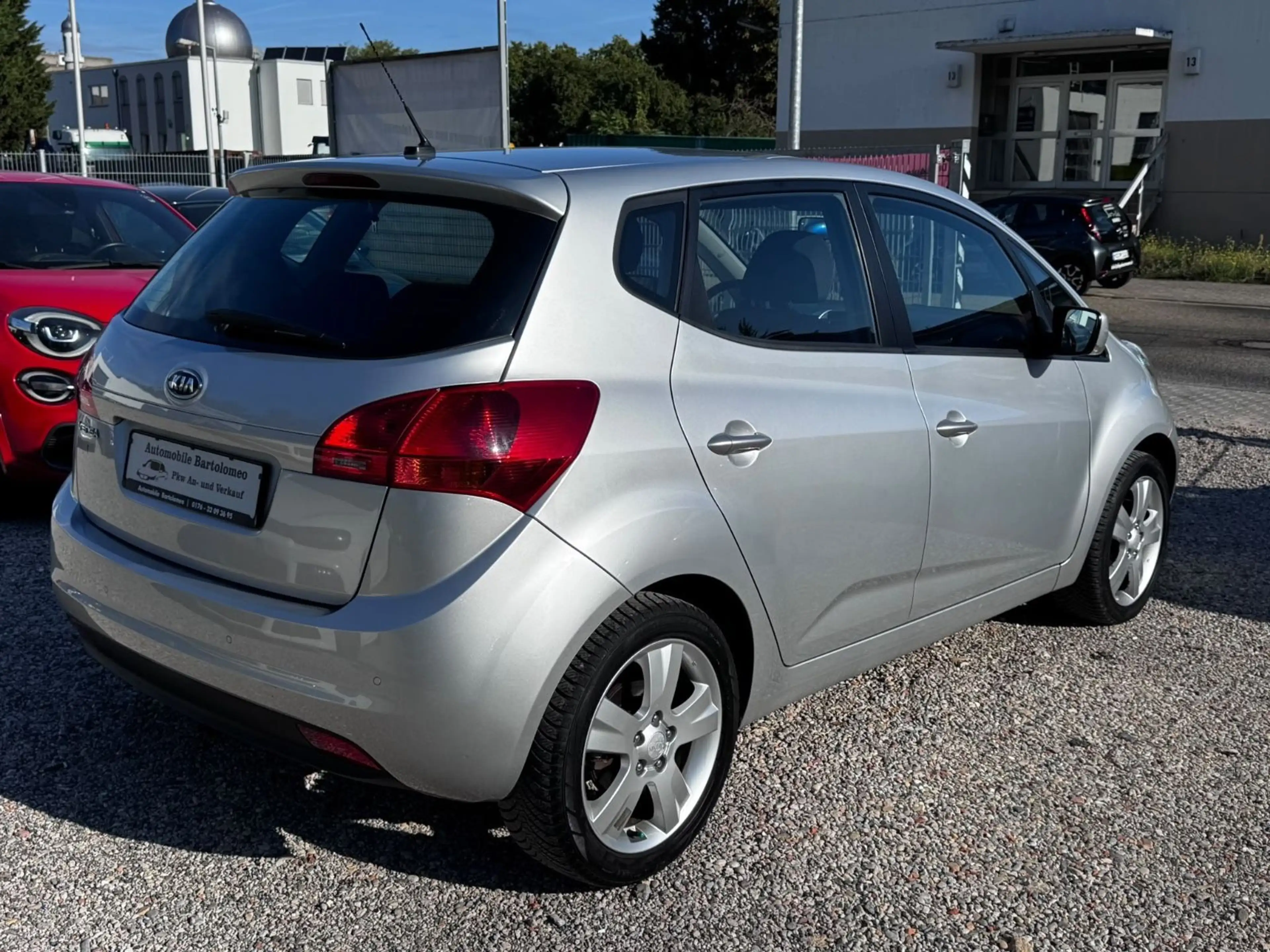 Kia Venga Spirit*AHK*Klima*Sitzhei.*Parksensor* — photo 8