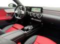 Mercedes-Benz A 180 AMG Line I Panoramadak I Leder I Widescreen Zwart - thumbnail 3