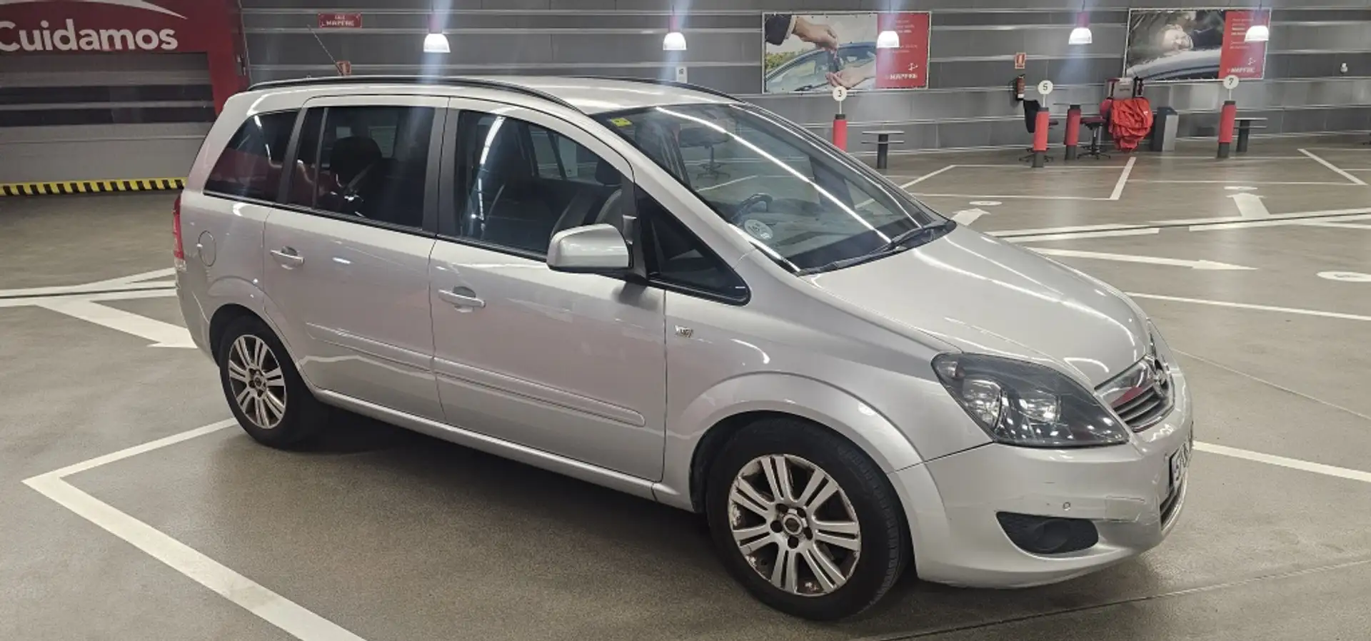 Opel Zafira 1.7CDTi Family 125 Gris - 2