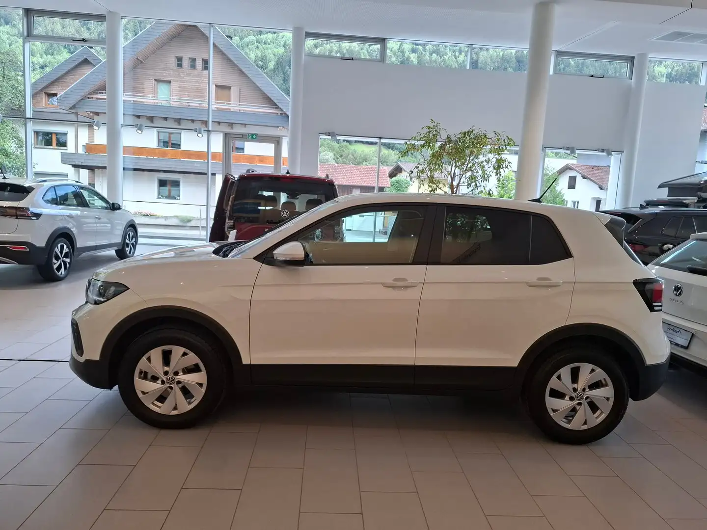 Volkswagen T-Cross 4Me TSI Weiß - 2