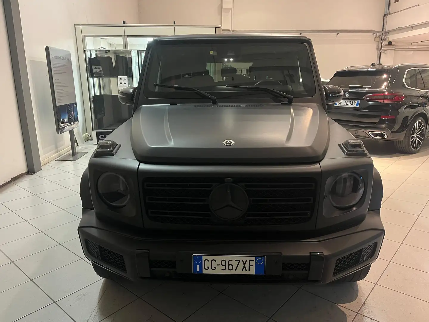 Mercedes-Benz G 400 d Premium 330cv automatica Siyah - 2