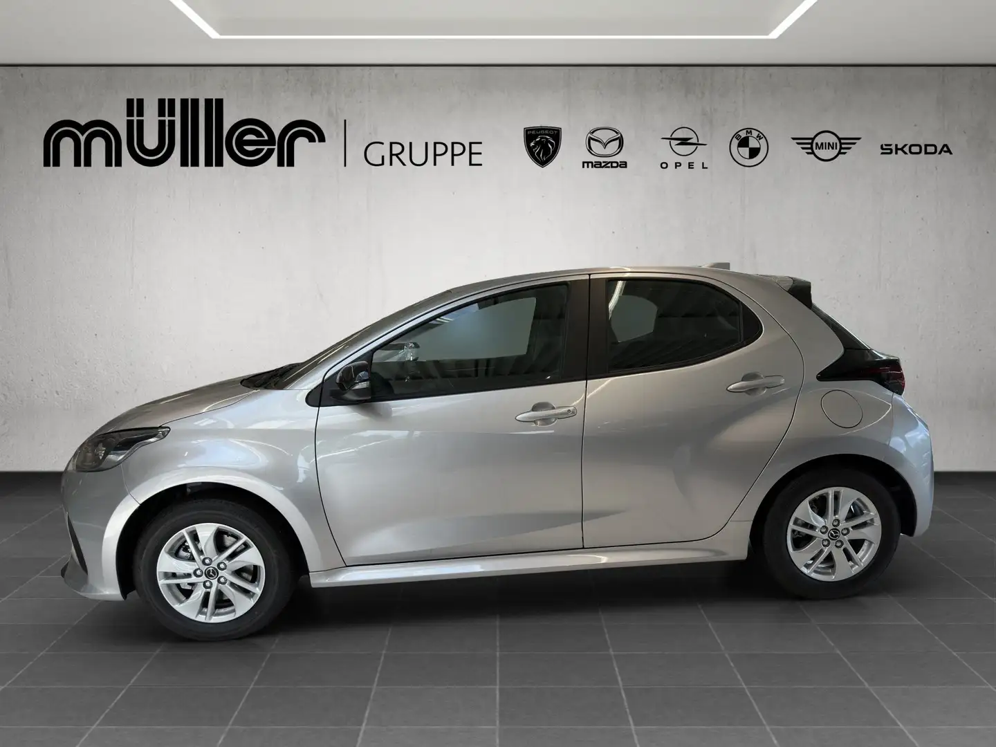 Mazda 2 Hybrid VVT-i 116 PS e-CVT FWD CENTRE Silber - 2