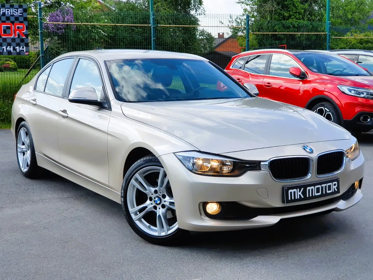 BMW 320 🟢320 ESSENCE 170CV - GPS - 1ER PROPRIETAIRE Beige - 1