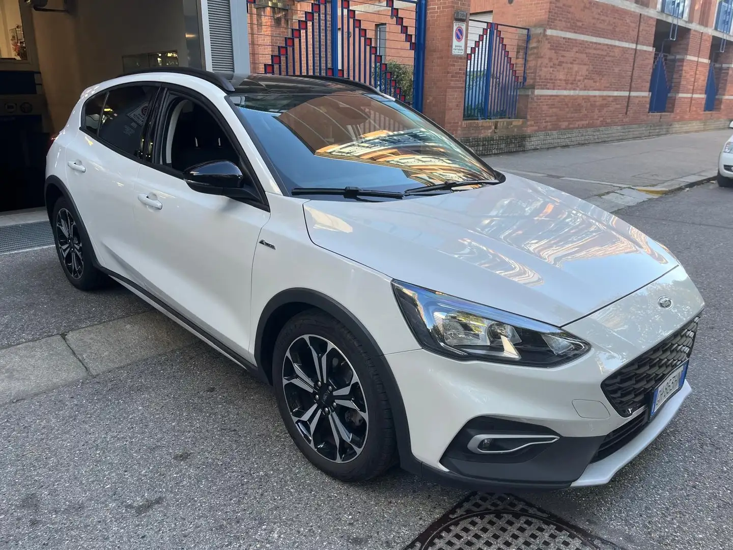 Ford Focus Focus Active X SW 1.0 Ecoboost 125 cv Beige - 1