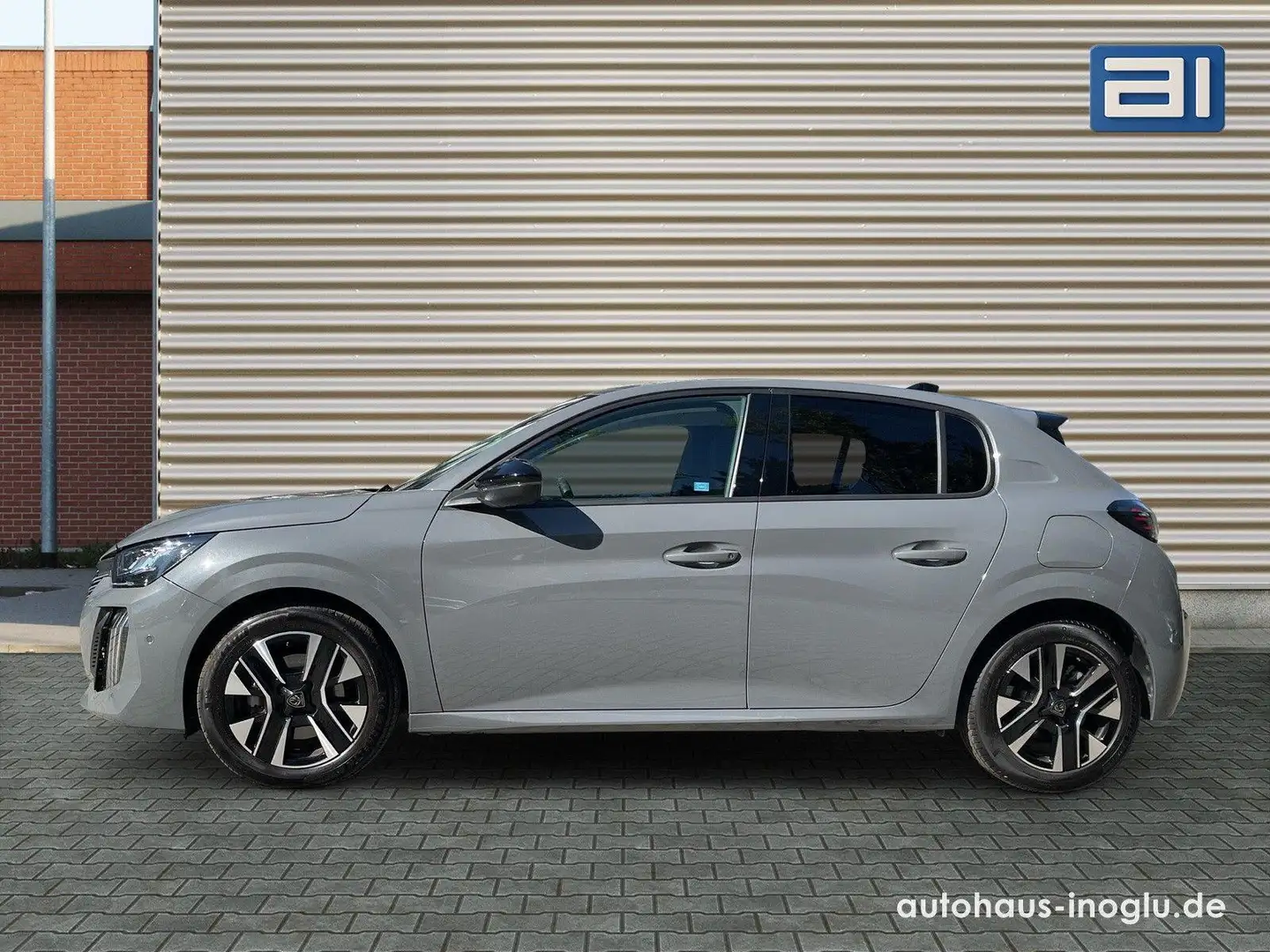 Peugeot 208 1.2 Allure Multimedia+LED+360° Kam+ACC+DAB+P Grau - 2