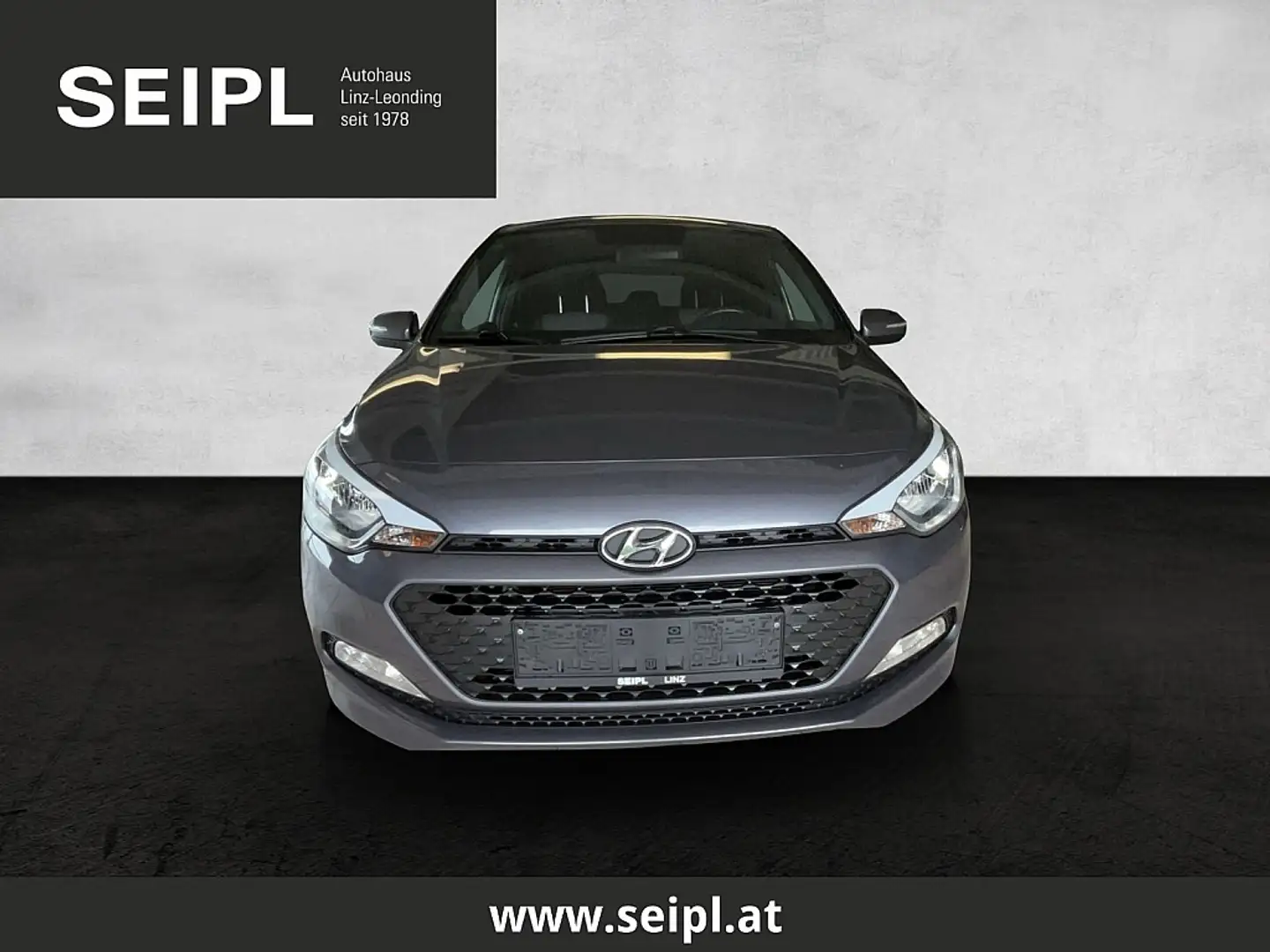 Hyundai i20 1,25 Level 3 Plus Schwarz - 2