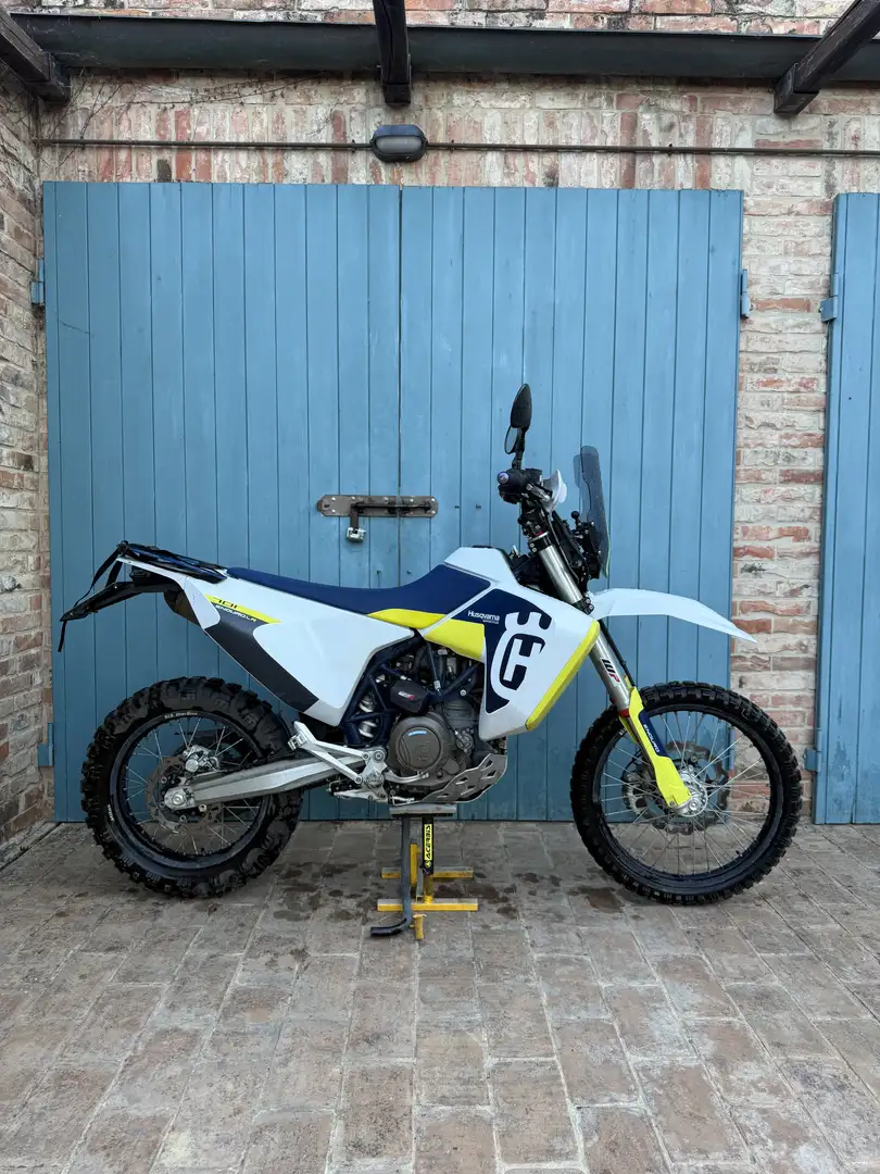 Husqvarna 701 Enduro LR - 1