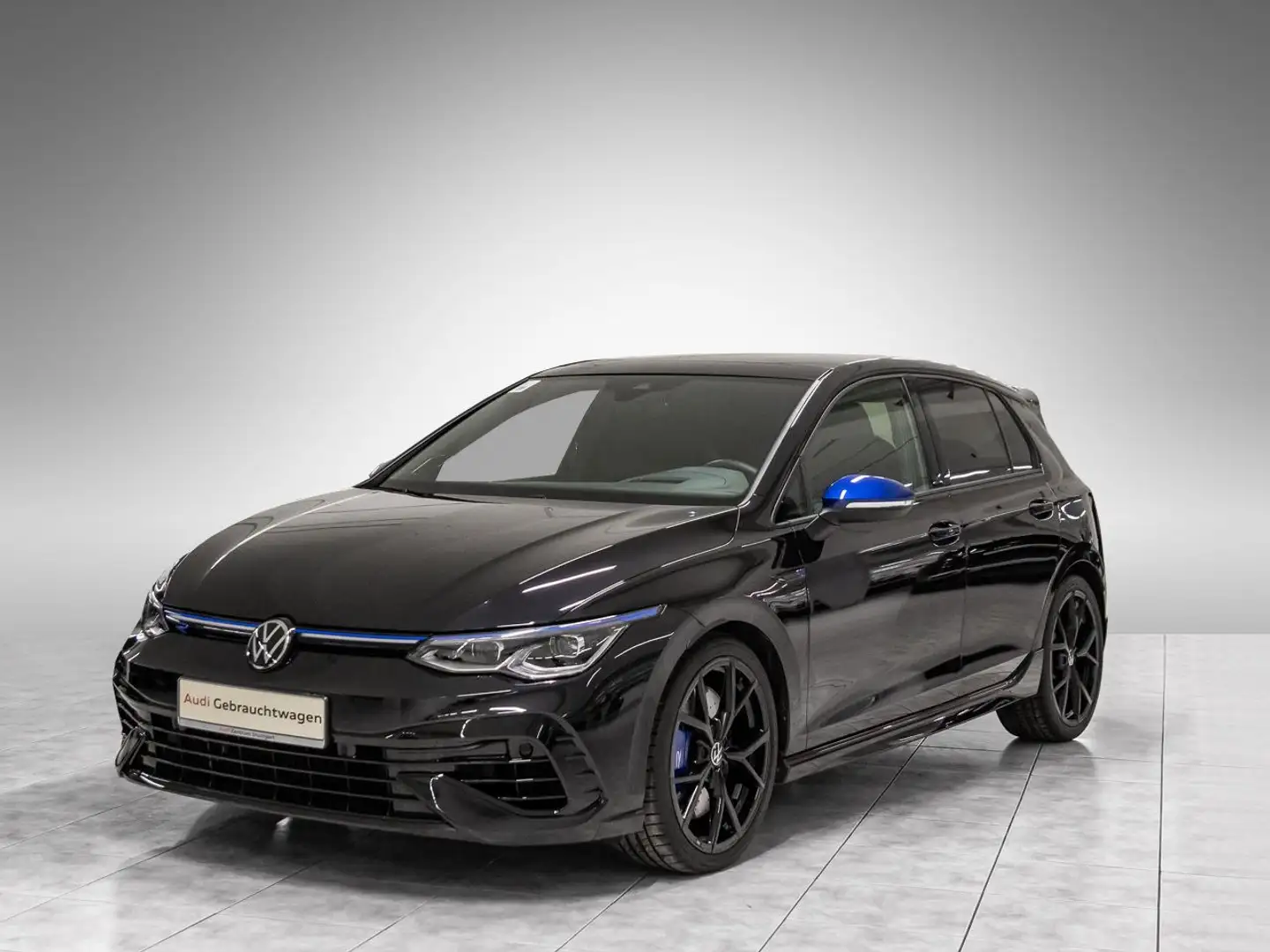 Volkswagen Golf VIII R 2.0 TSI 4Motion 20 Years Akrapovic Schwarz - 2
