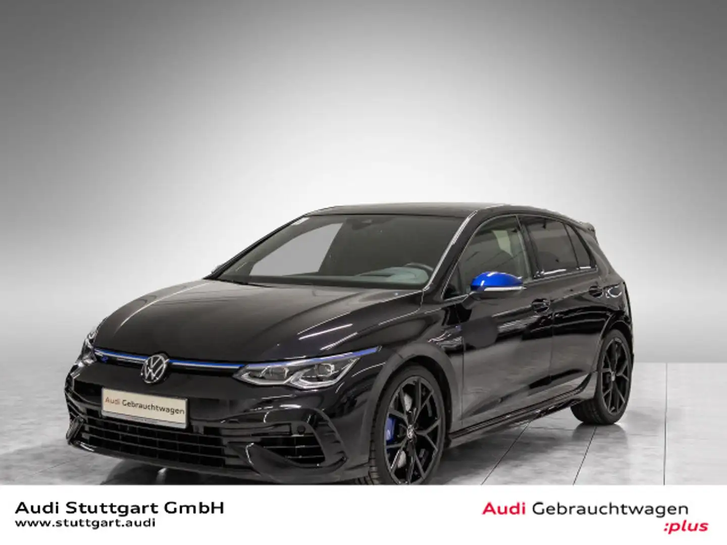 Volkswagen Golf VIII R 2.0 TSI 4Motion 20 Years Akrapovic Schwarz - 1