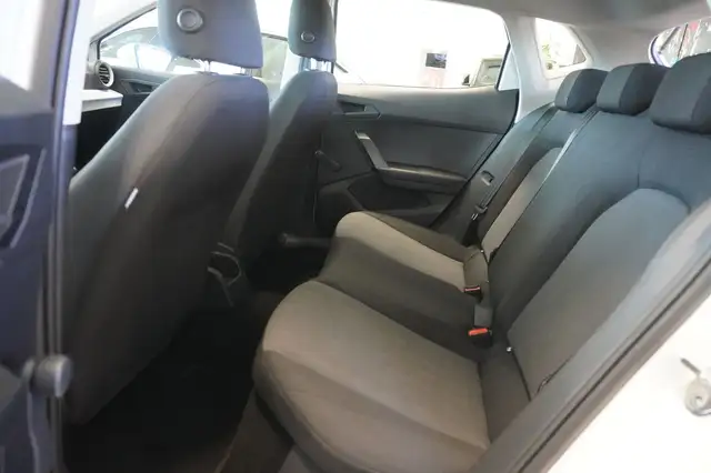SEAT Ibiza view 9