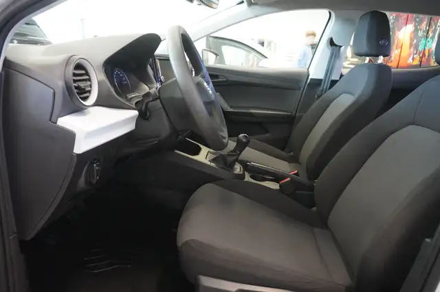SEAT Ibiza view 8